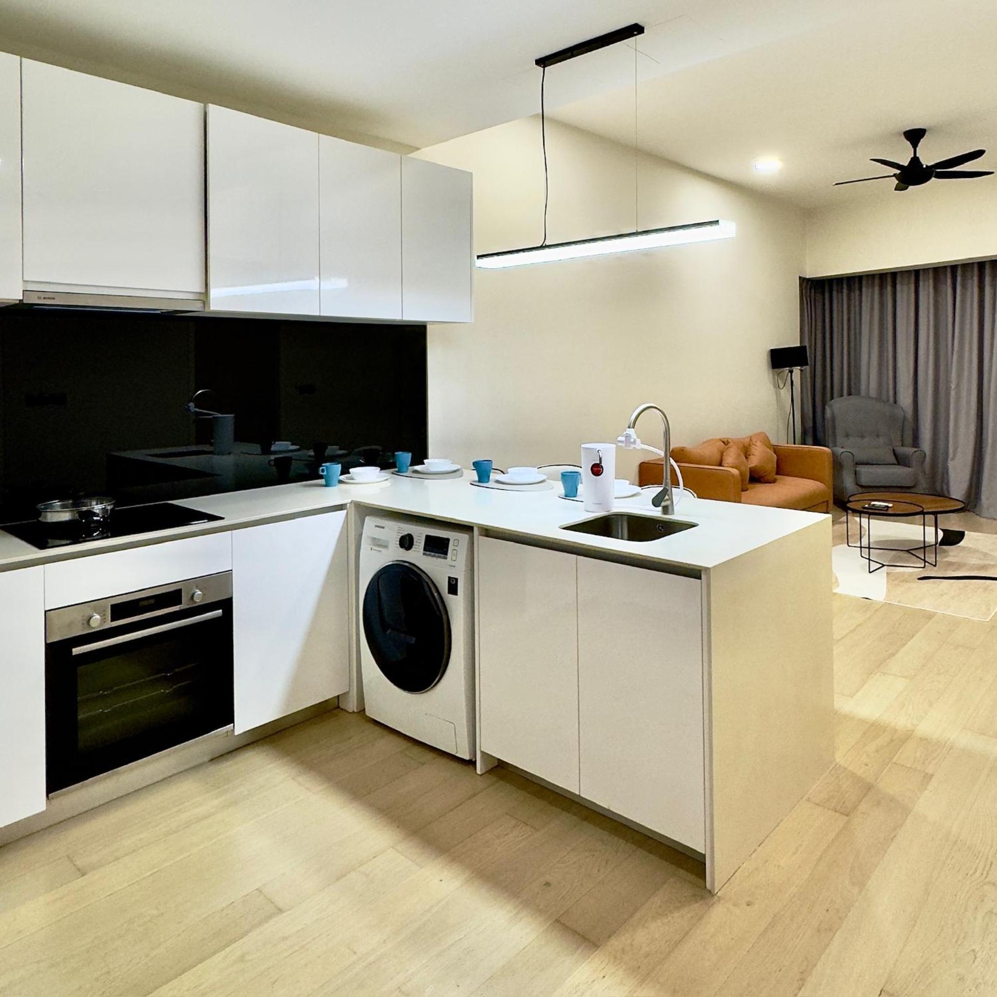 Star Residences 5 mins walk to KLCC City Centre KLCC view