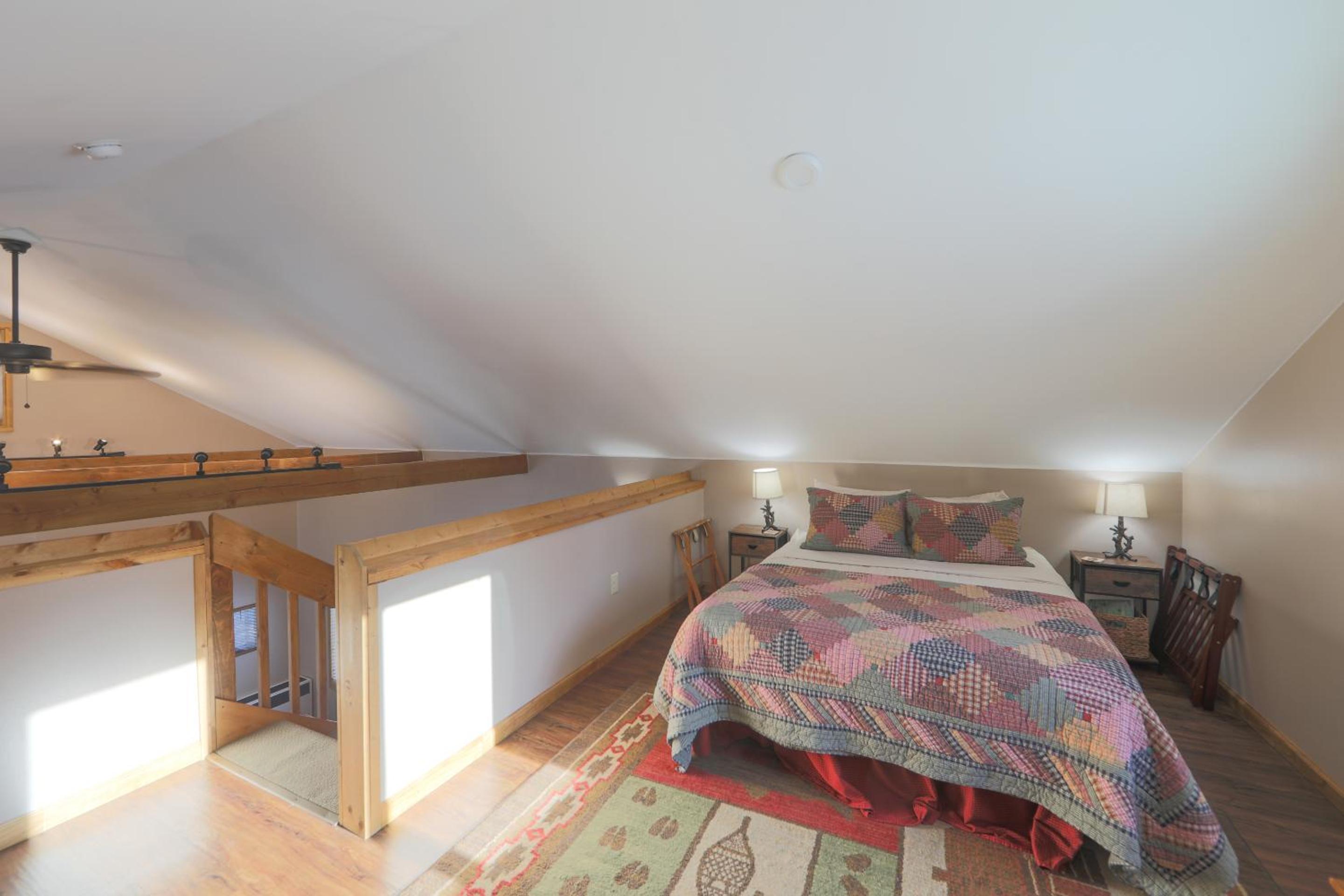 Willow Cabin view 5