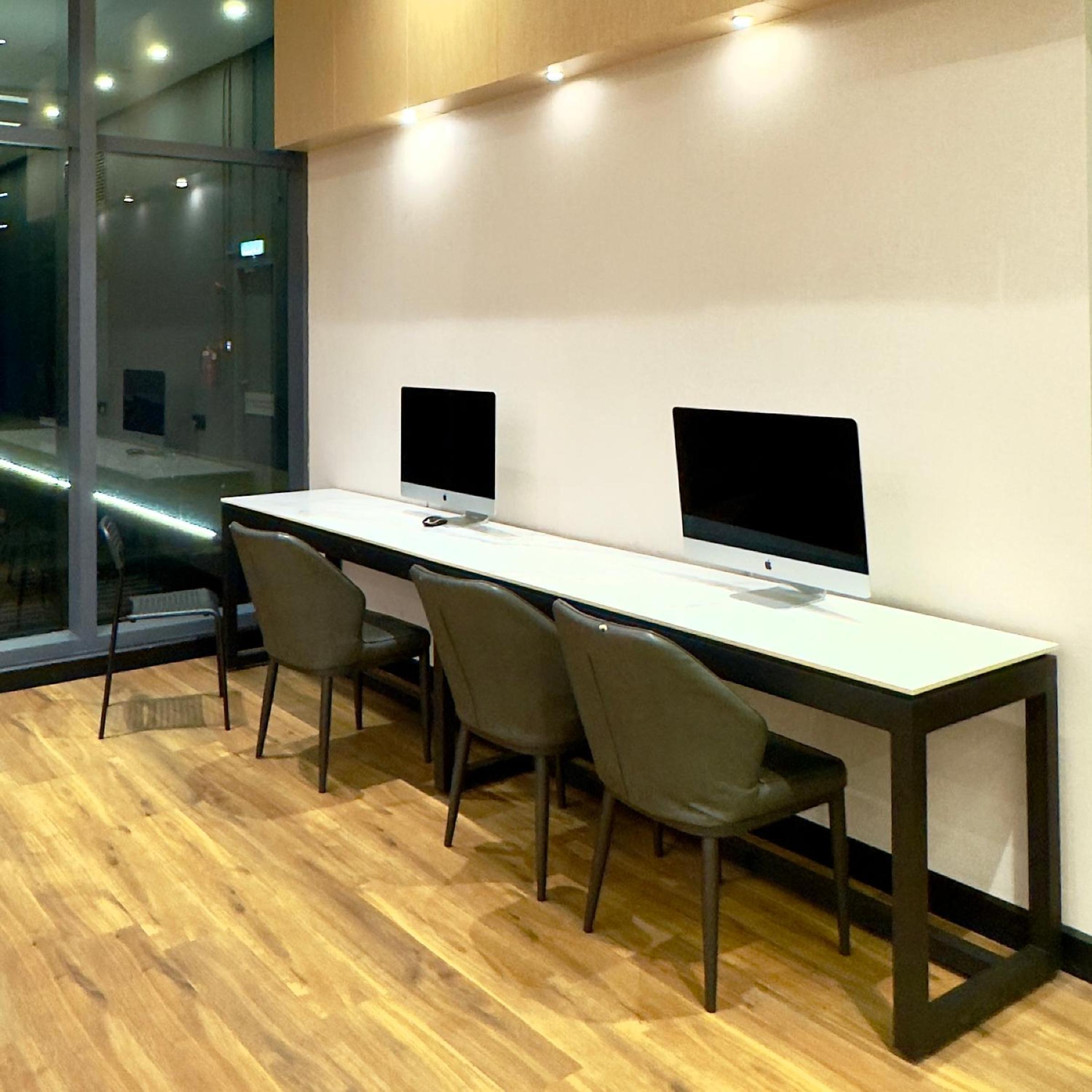 Star Residences 5 mins walk to KLCC City Centre KLCC view