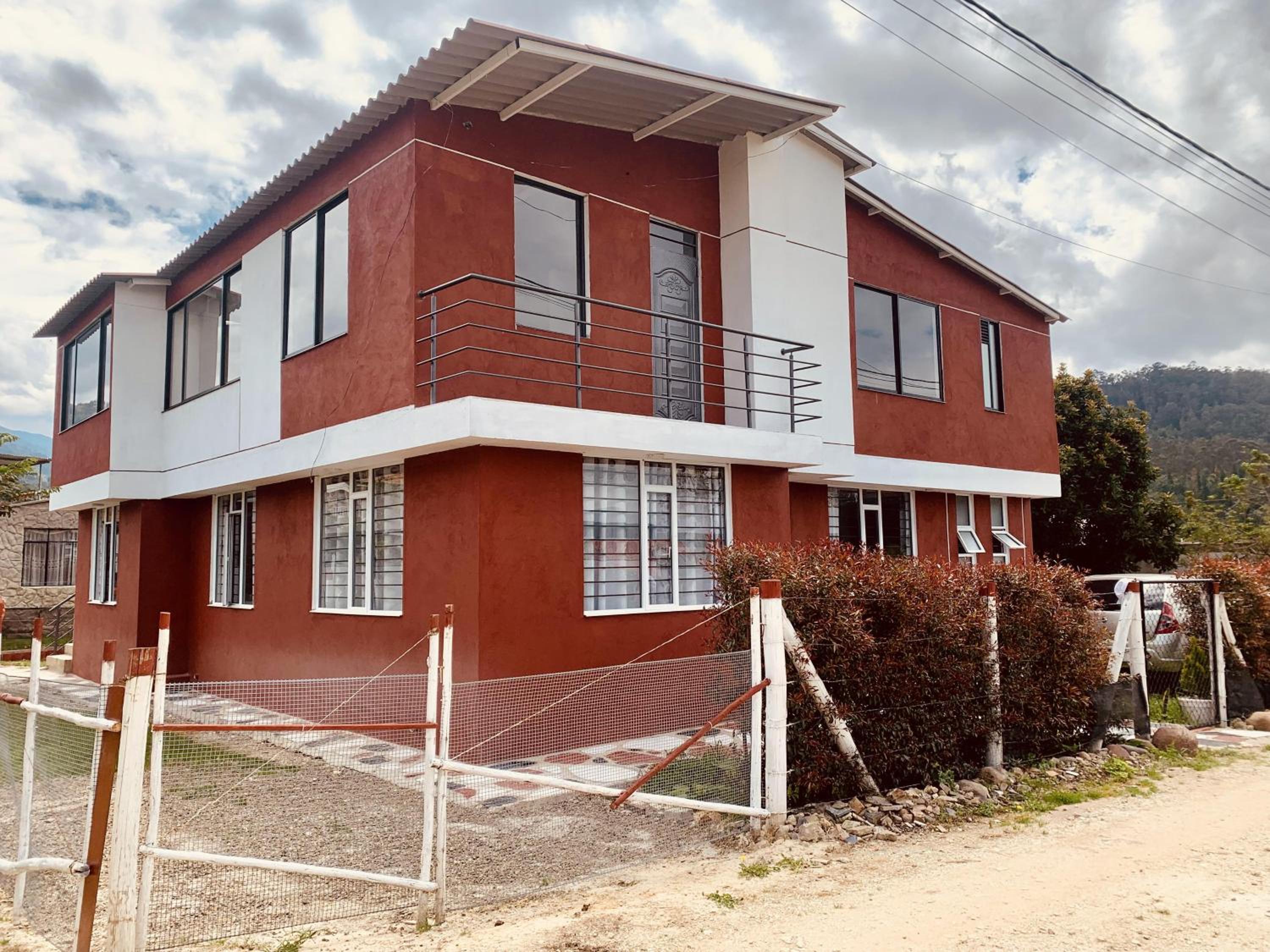 Hotel Casa campestre Boyacá, cerca de lugares turísticos - Image 1