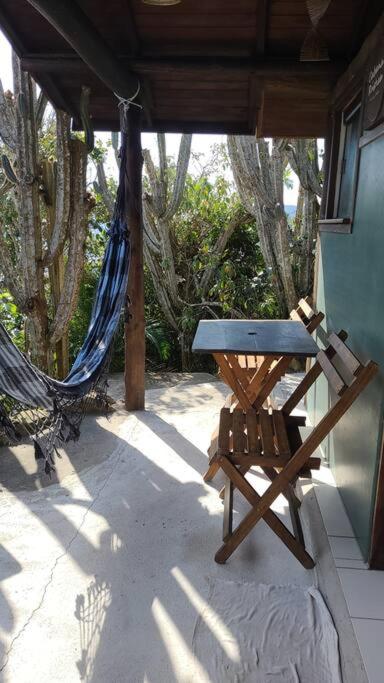 Cabana Rústica no Pontal do Atalaia