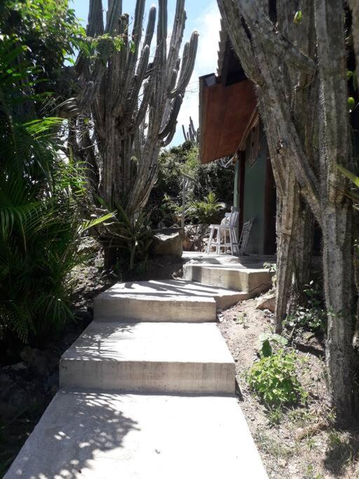 Cabana Rústica no Pontal do Atalaia