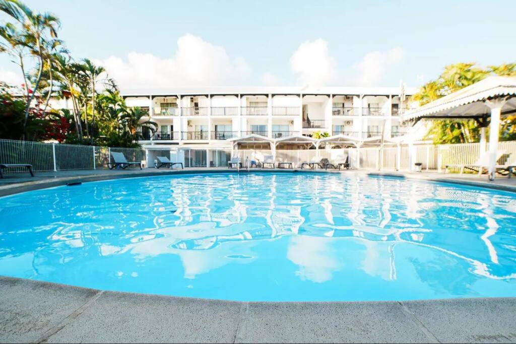Studio confort proche de la Marina view 2
