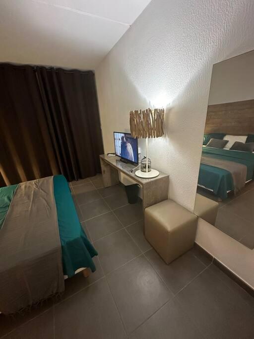 Studio confort proche de la Marina view 4