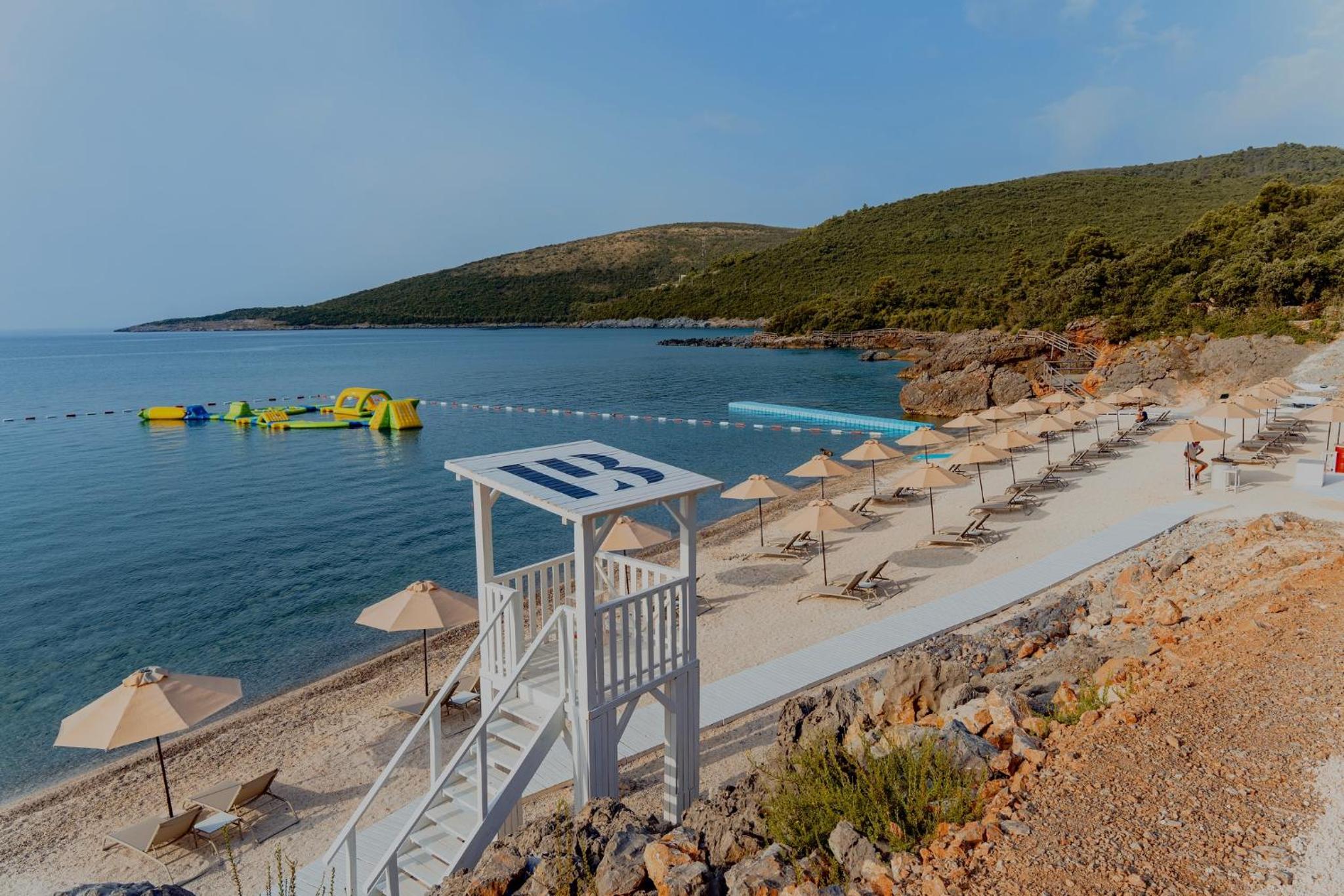 LUSTICA BAY GARDEN APARTMENT, Centrale view 3