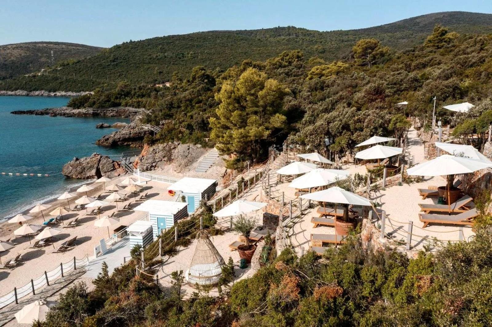LUSTICA BAY GARDEN APARTMENT, Centrale view 4
