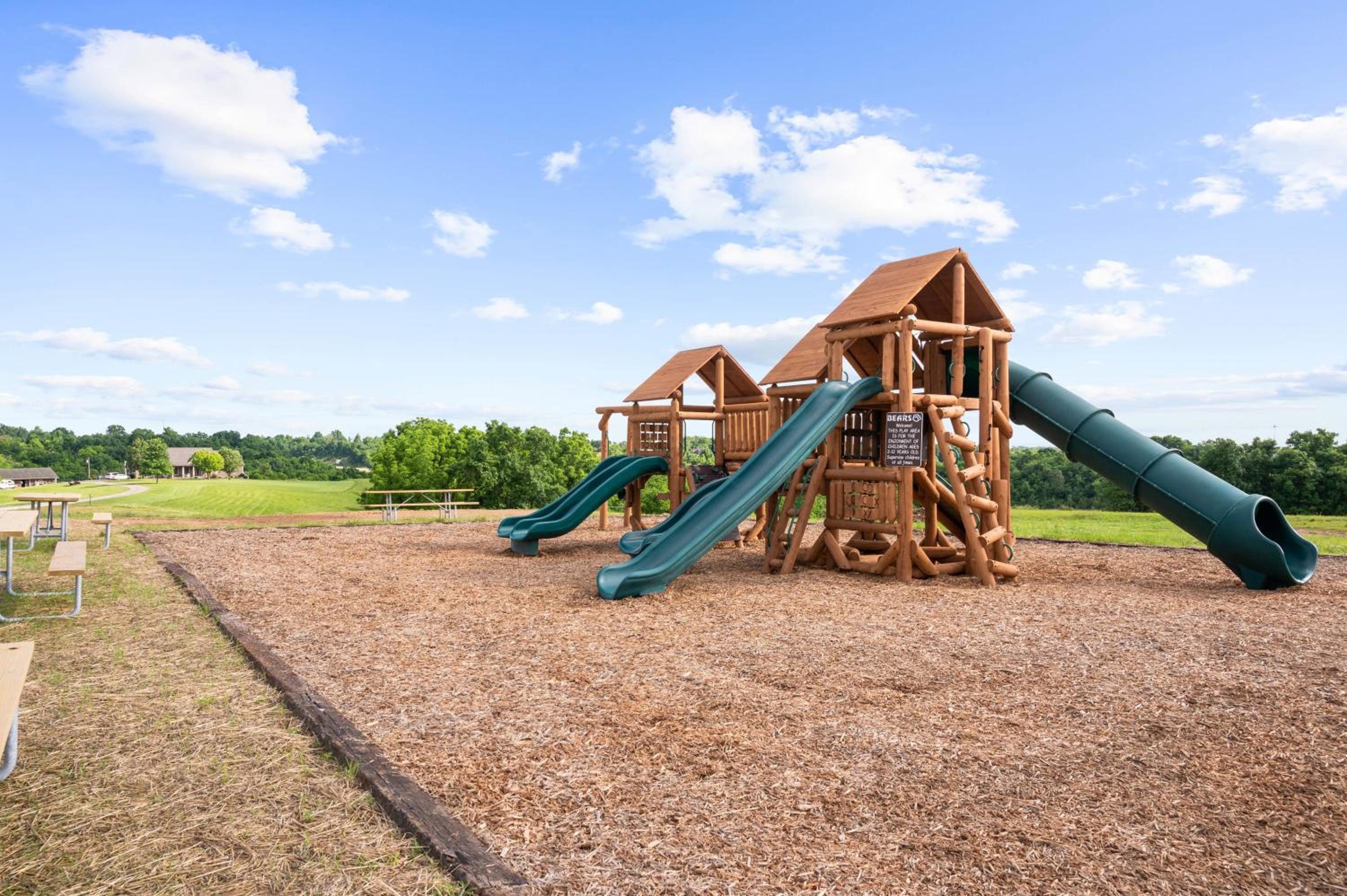The Lodges at Eden Reserve - Pet Friendly Cabins Near Ark - main view