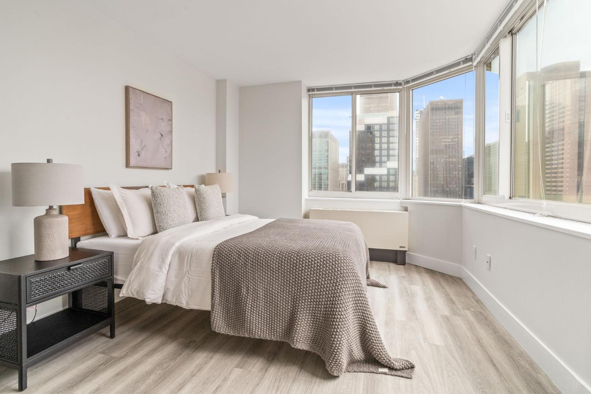 Elegant 2bed 2bath apt