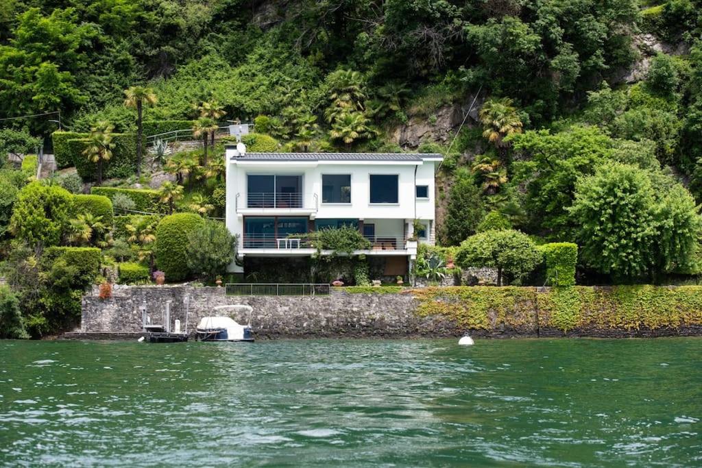 Villa Vignola on Lake Como
