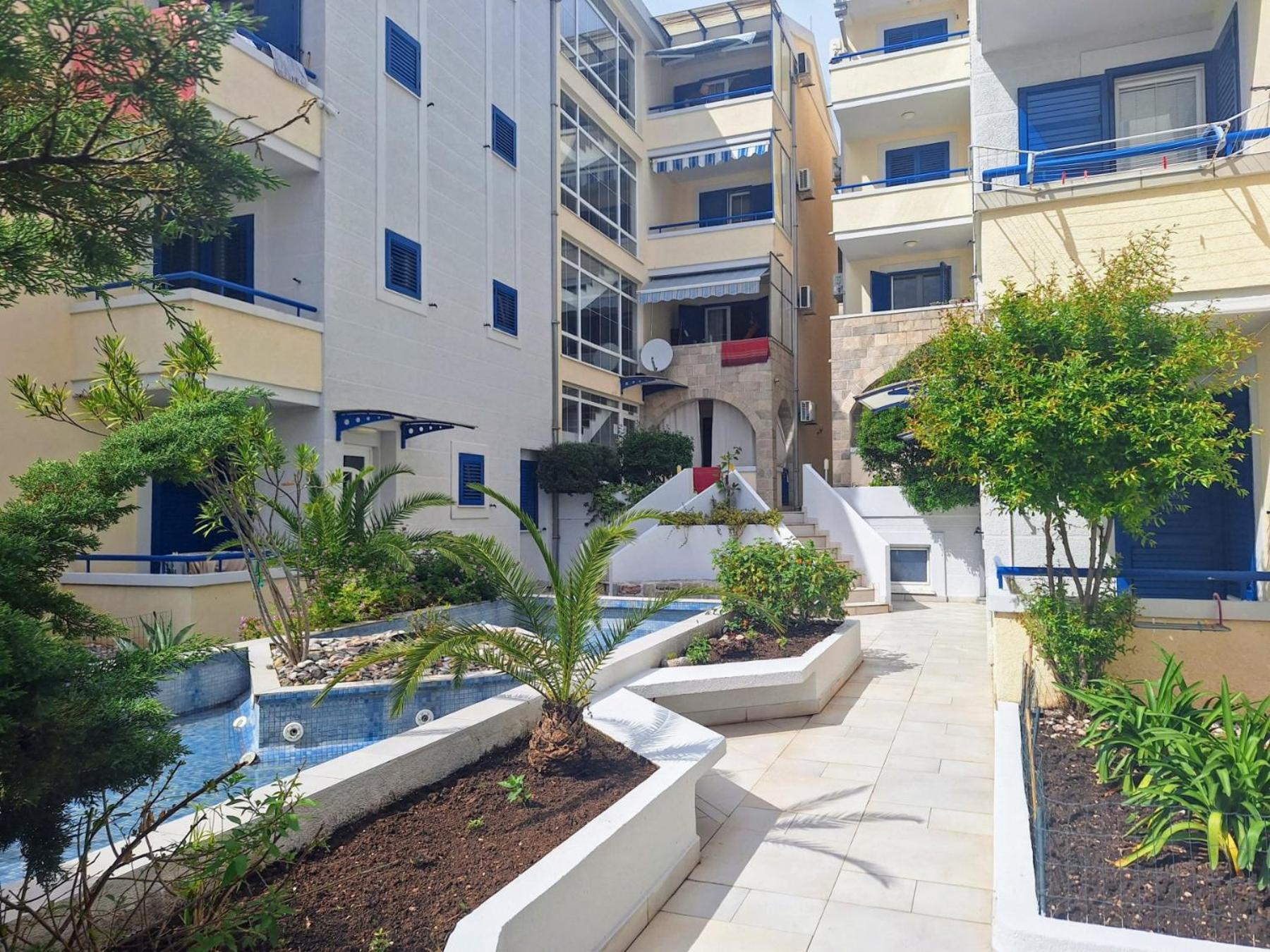 Apartman - Fontana (Rafailovici) view 3