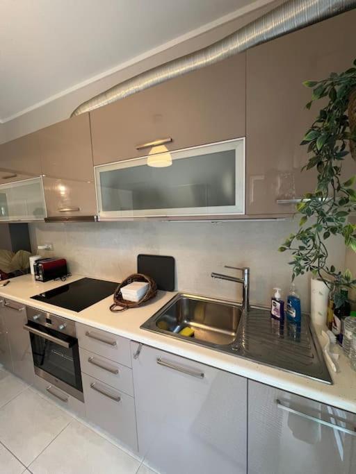 Vouliagmeni Thalassa Apartment