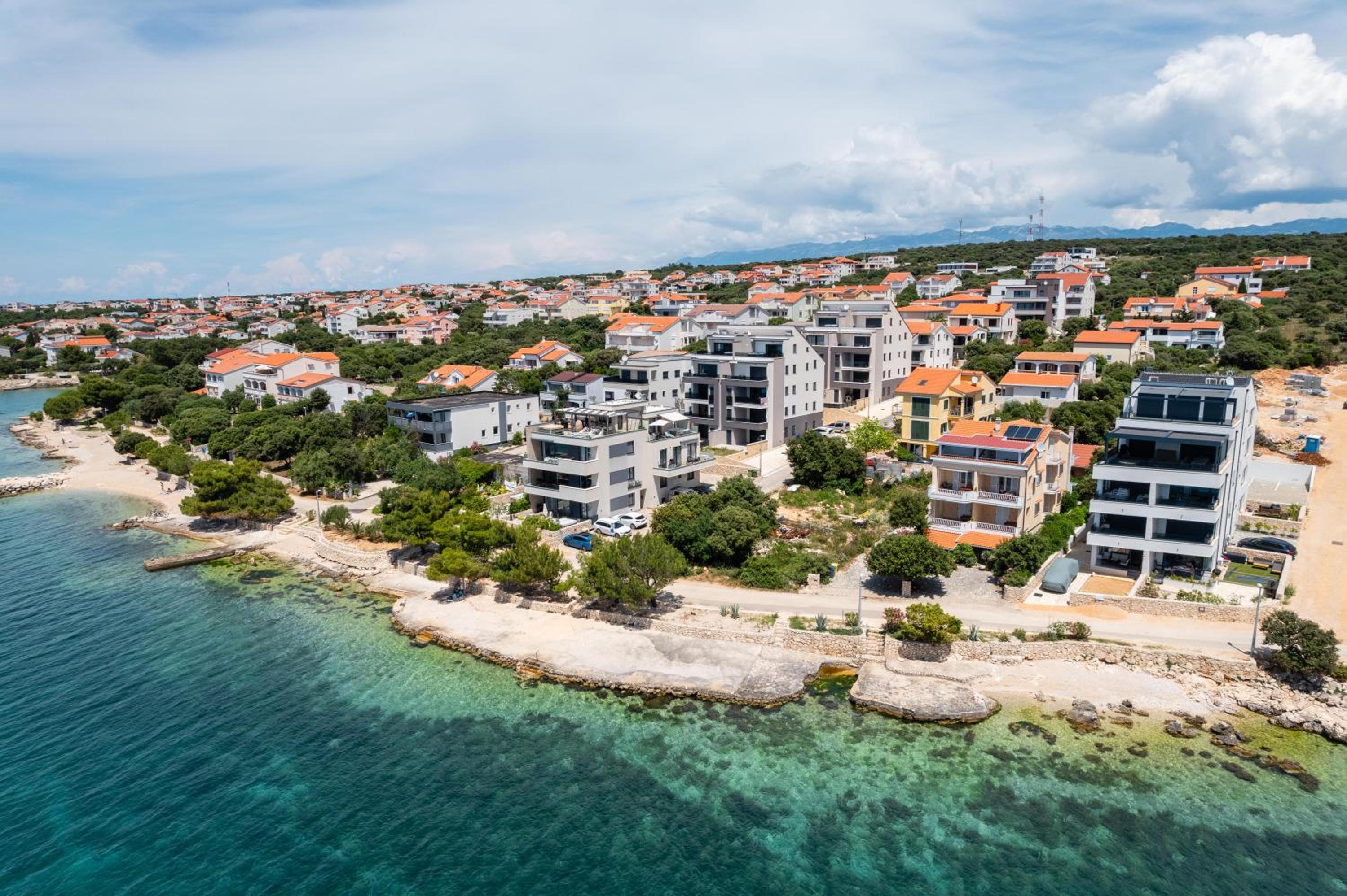 Luxury Mandre