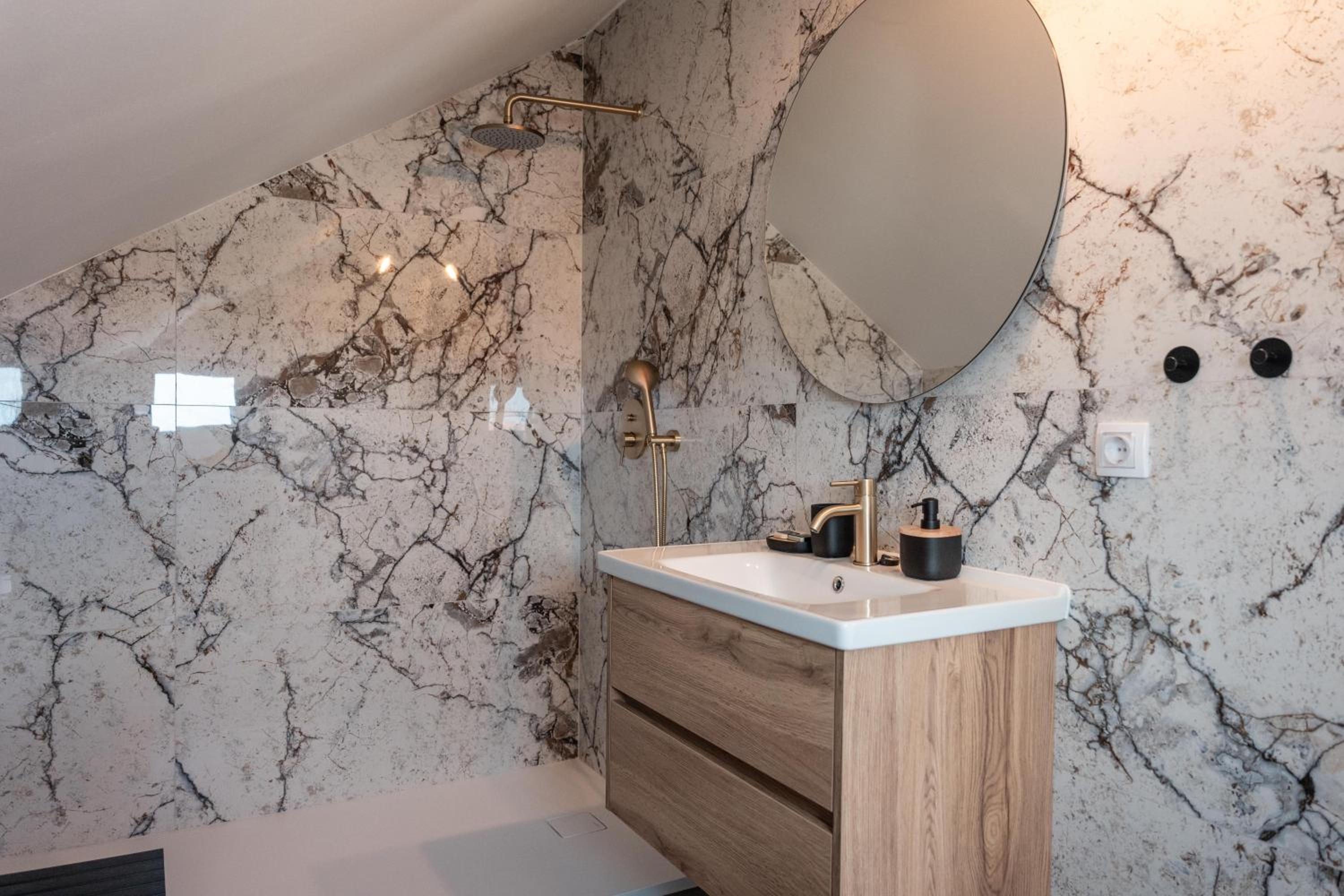 Luxury Mandre