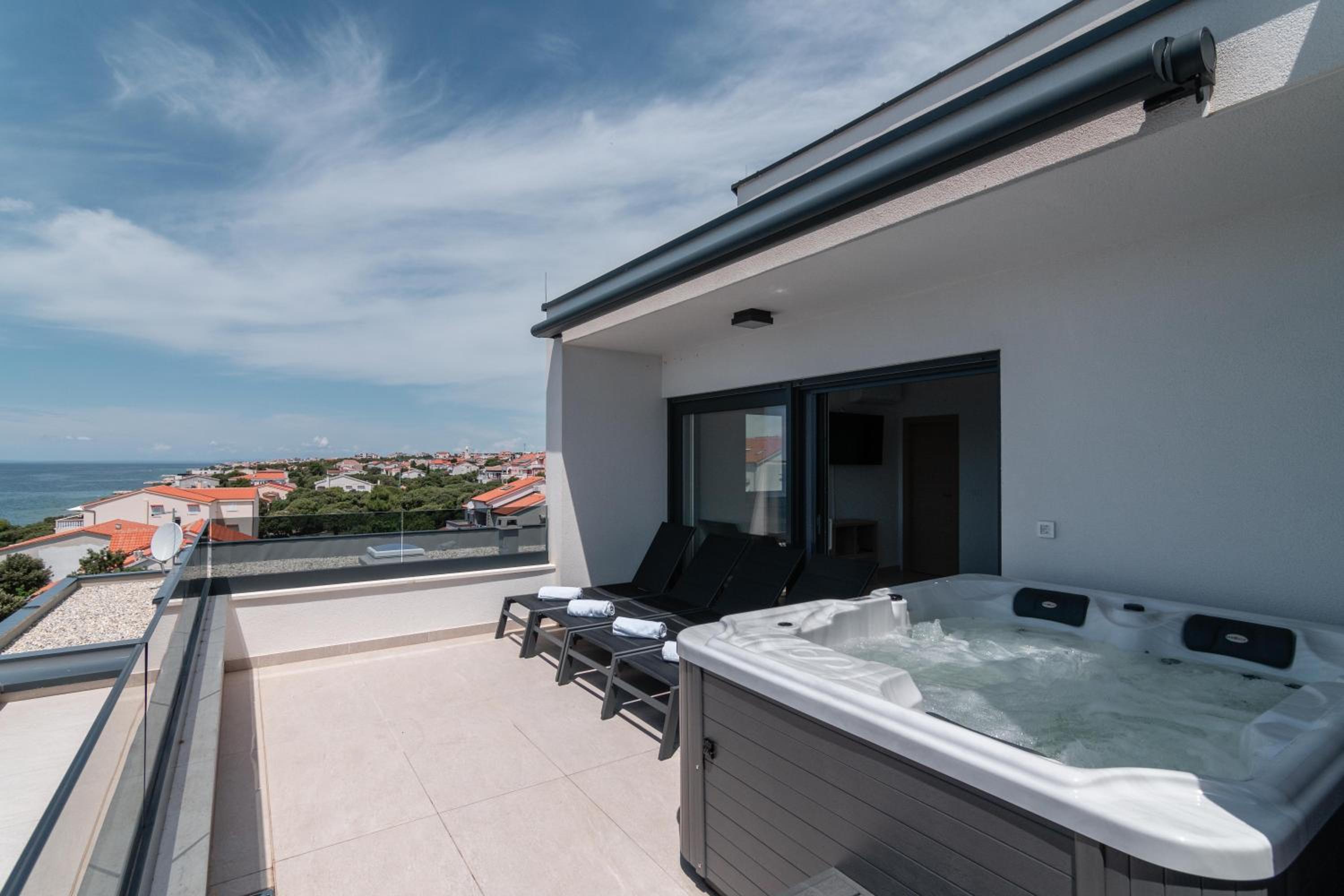 Luxury Mandre