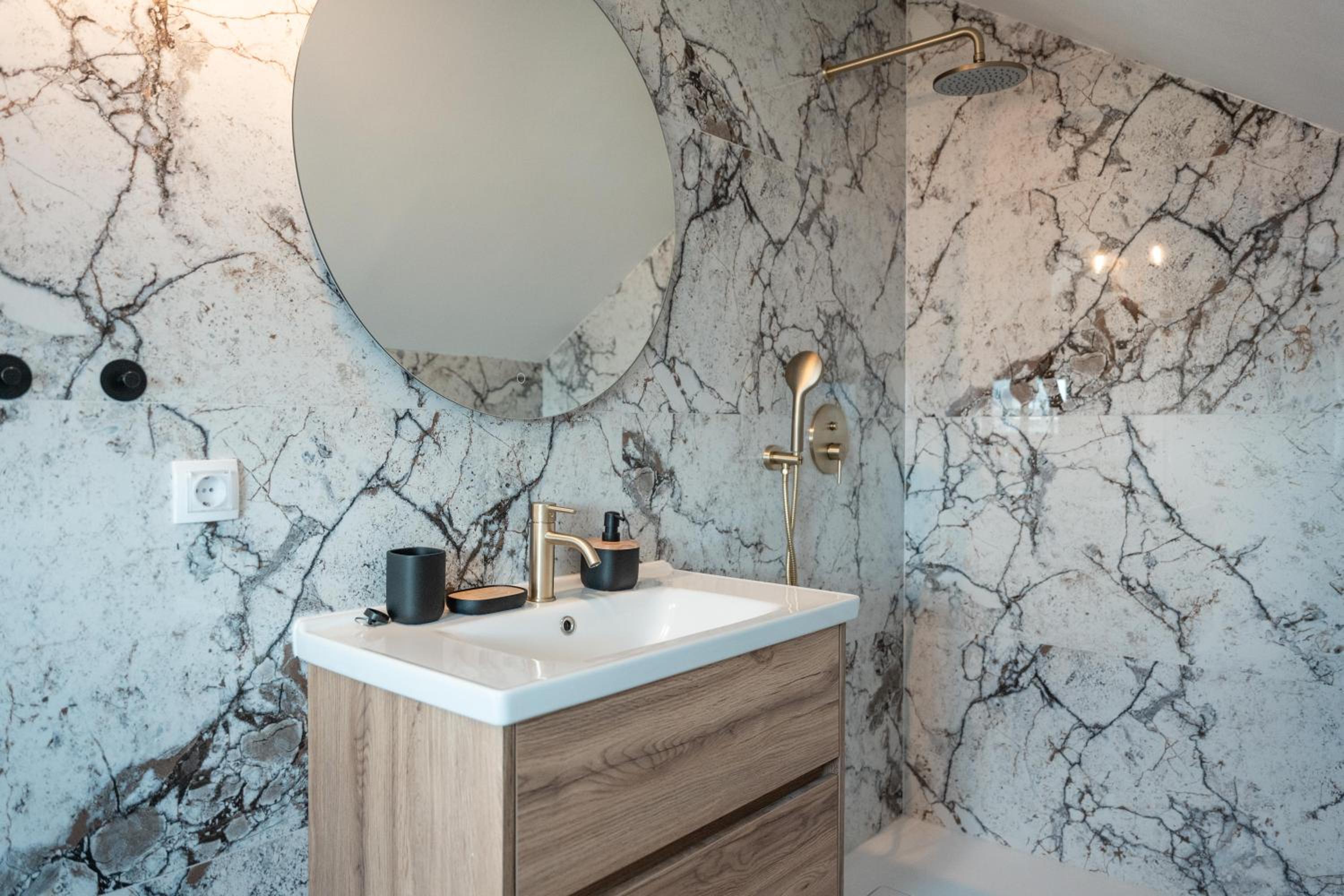 Luxury Mandre