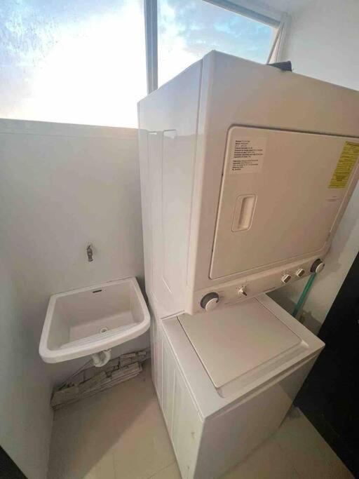 Luxury Centinela wifi ac parqueo jacuzzi seguridad 24H - Decameron Beach