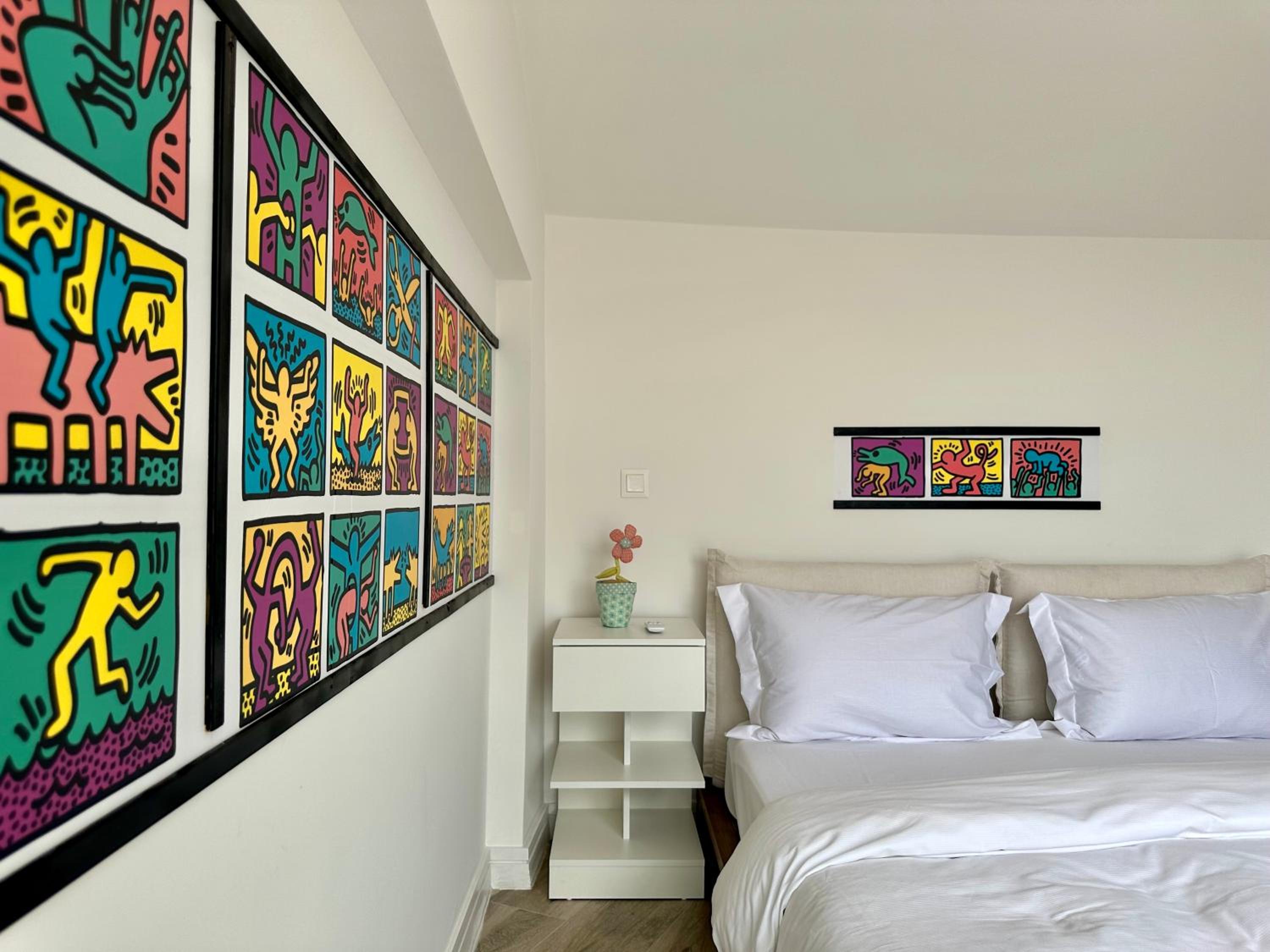 Sky Suite Apartments - Cloud9 in the City