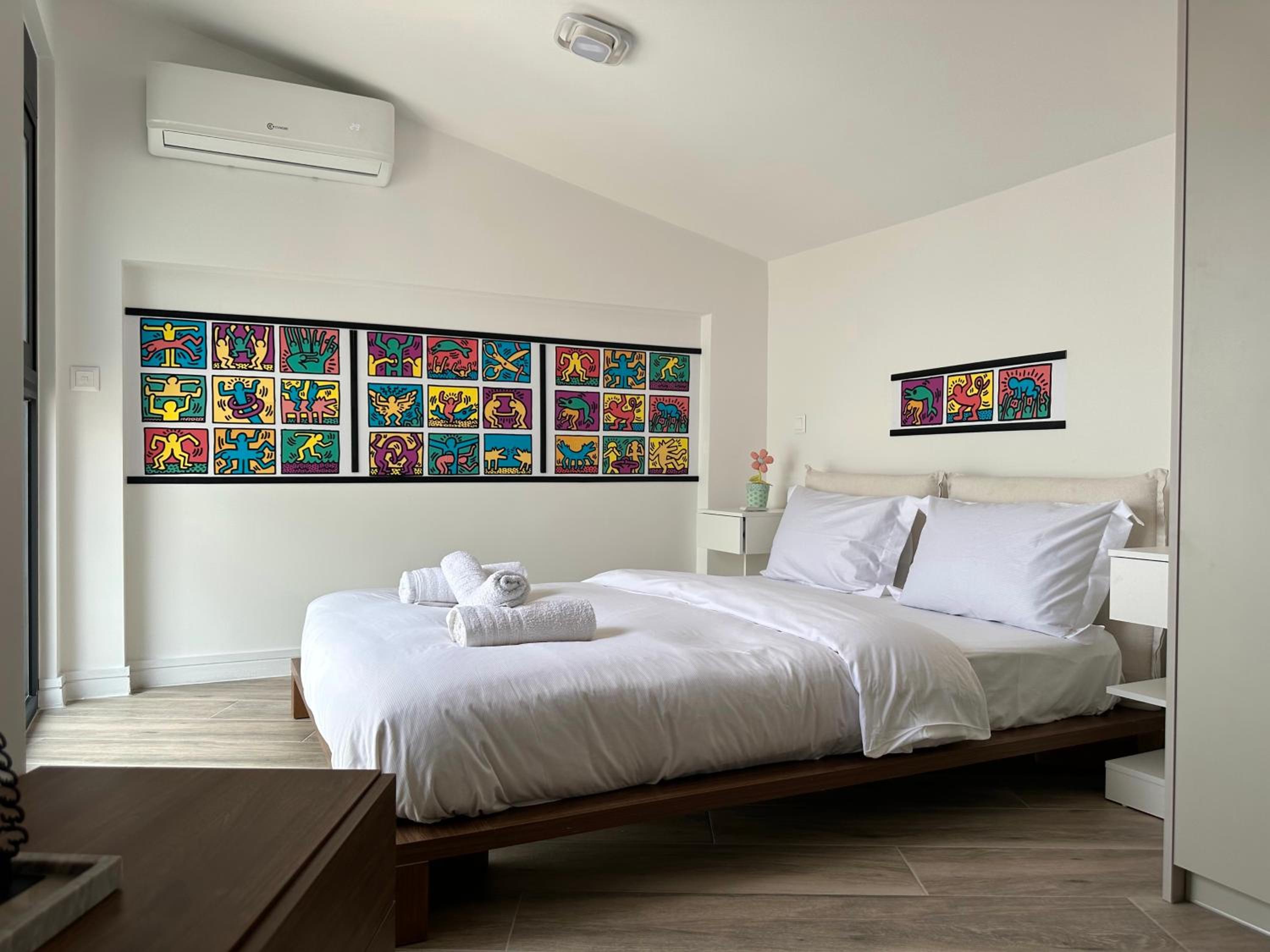 Sky Suite Apartments - Cloud9 in the City