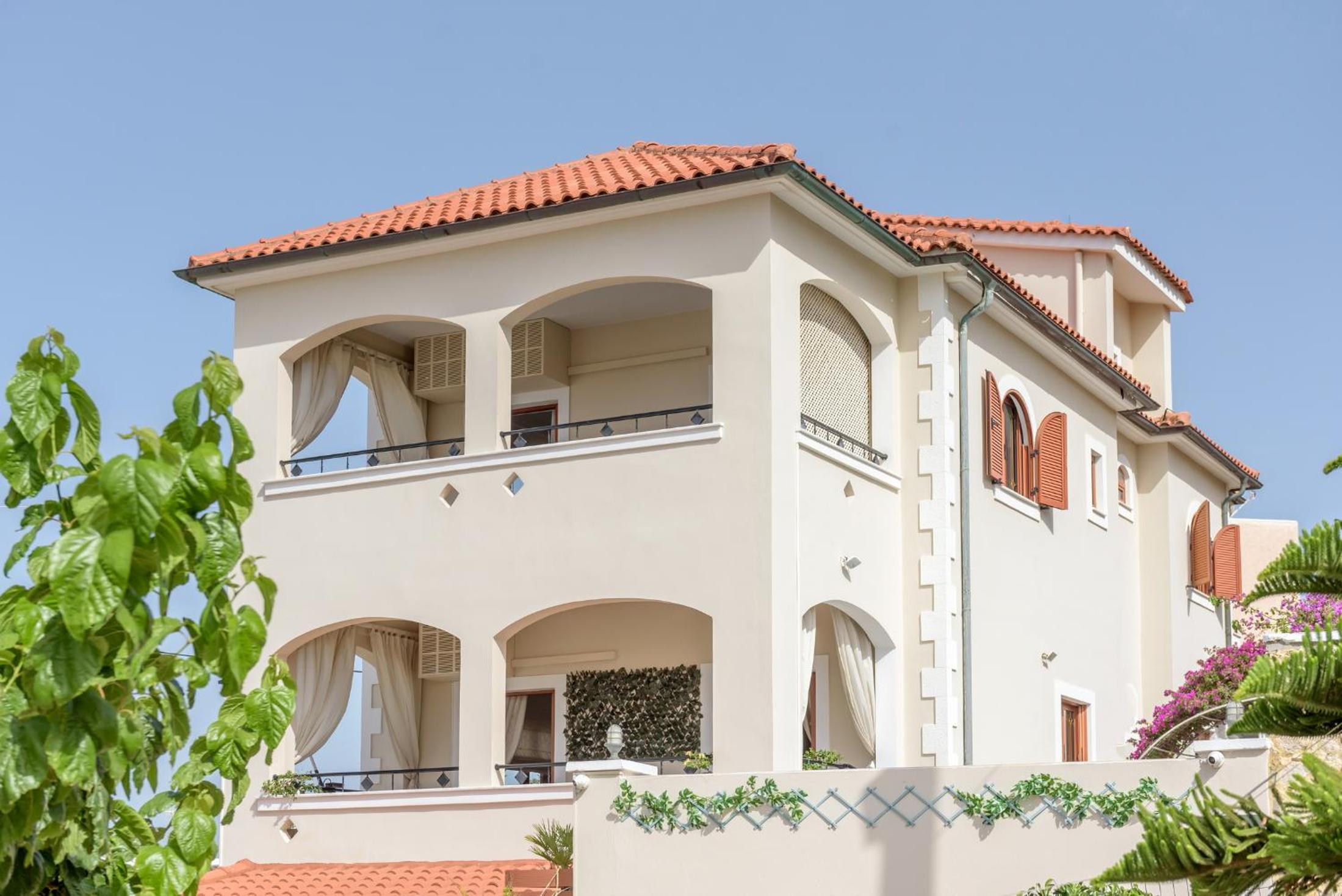 Villa Araucaria private pool Jacuzzi Seaview