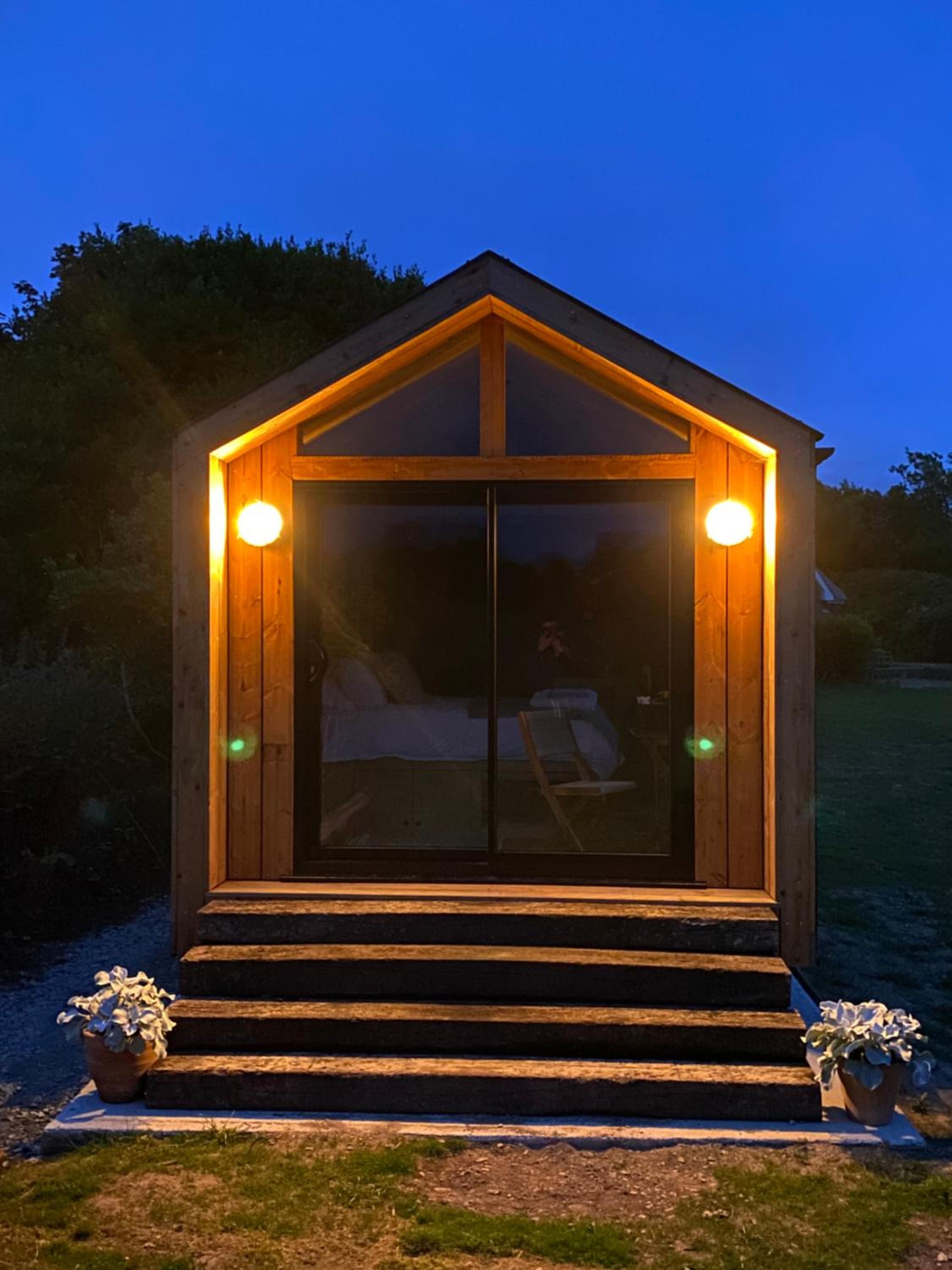 Hotel Otterly's Retreat - Image 1