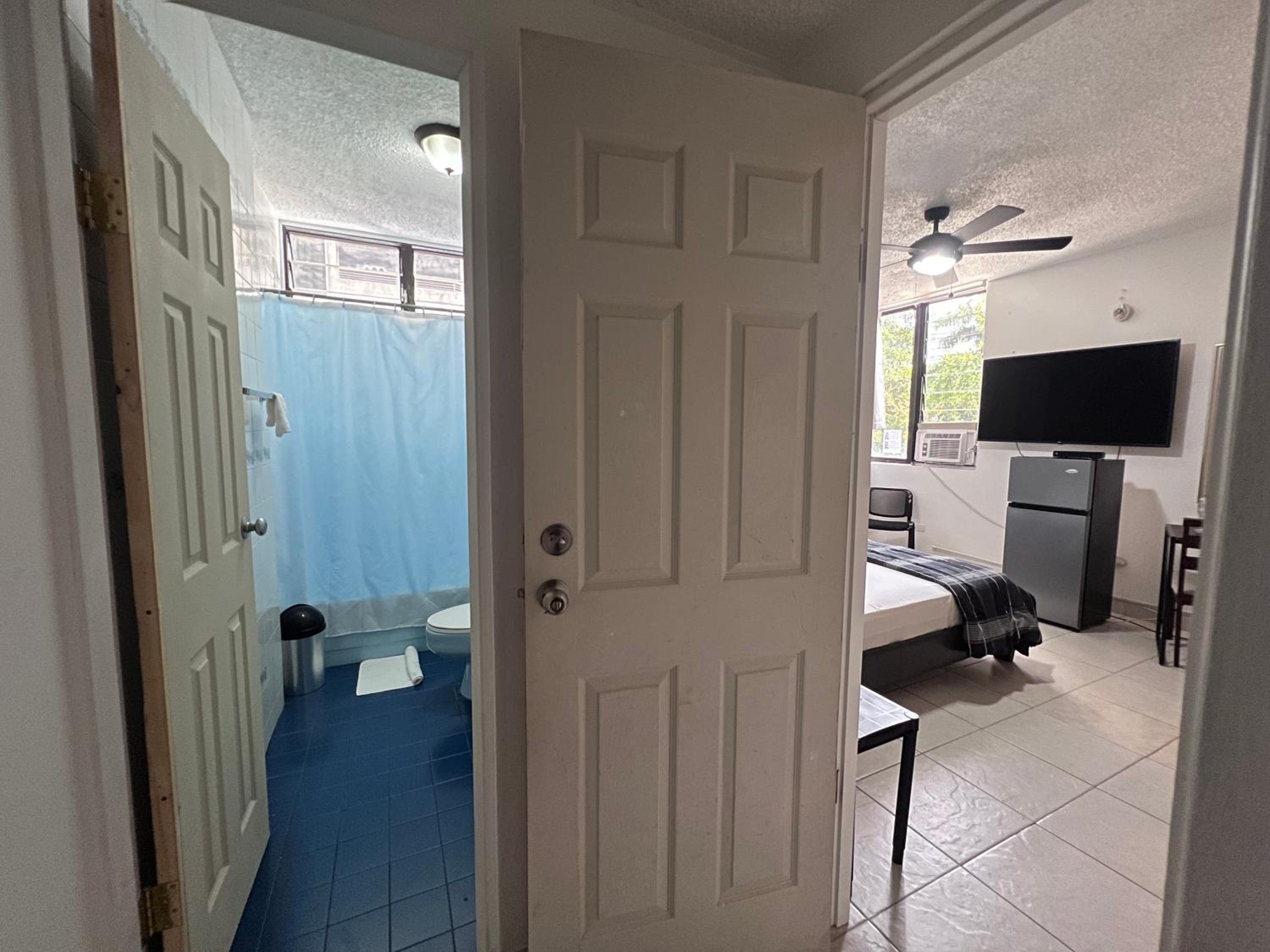 Habitación céntrica y espaciosa con A/A