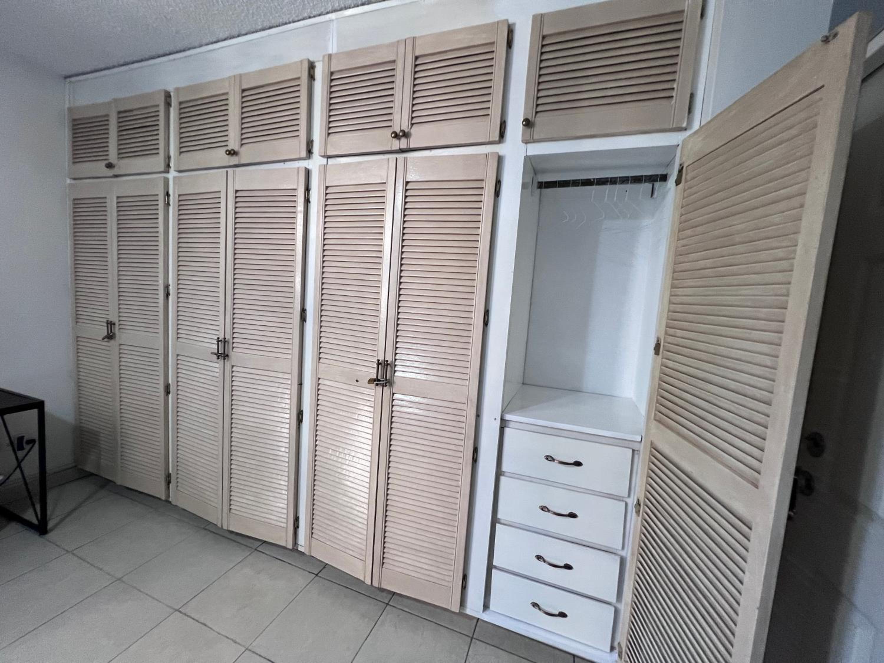 Habitación céntrica y espaciosa con A/A