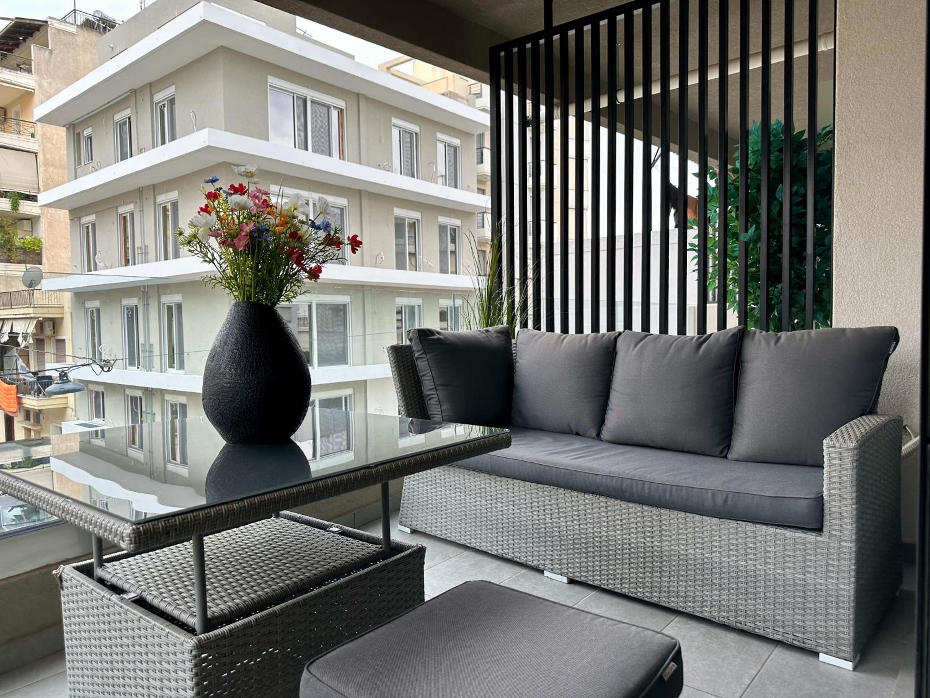 Sky Suite Apartments - Cloud9 in the City