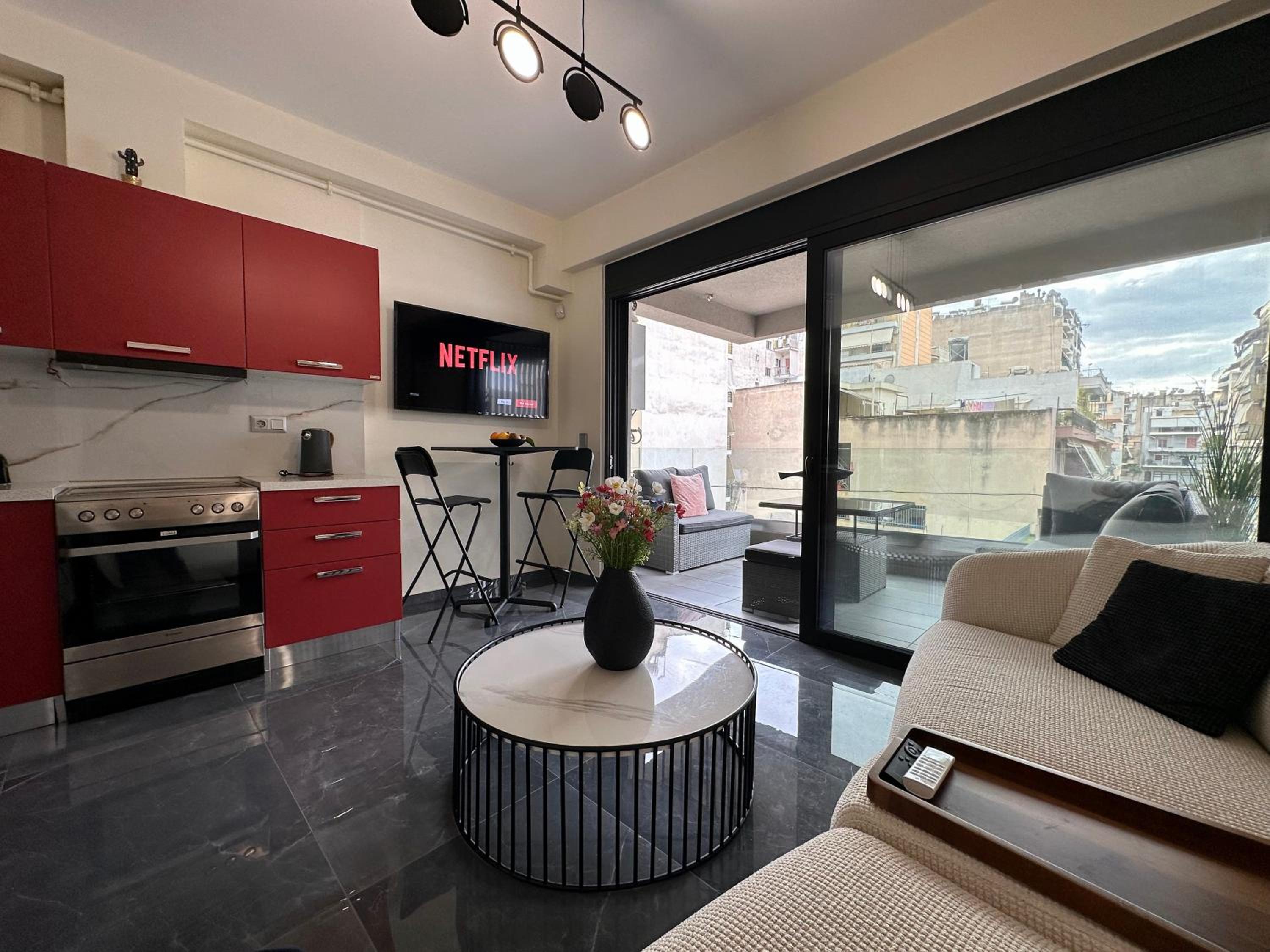 Sky Suite Apartments - Cloud9 in the City