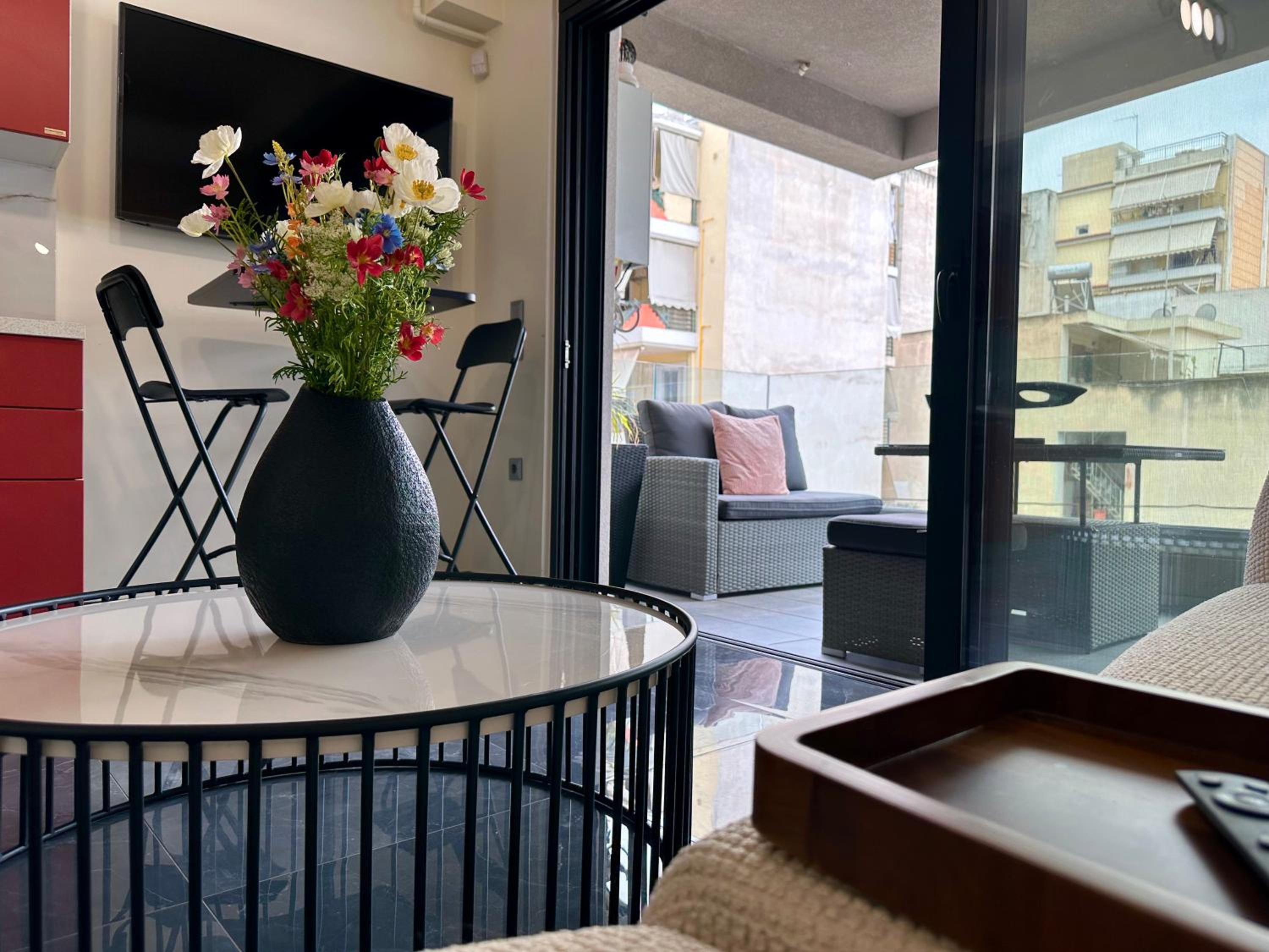 Sky Suite Apartments - Cloud9 in the City