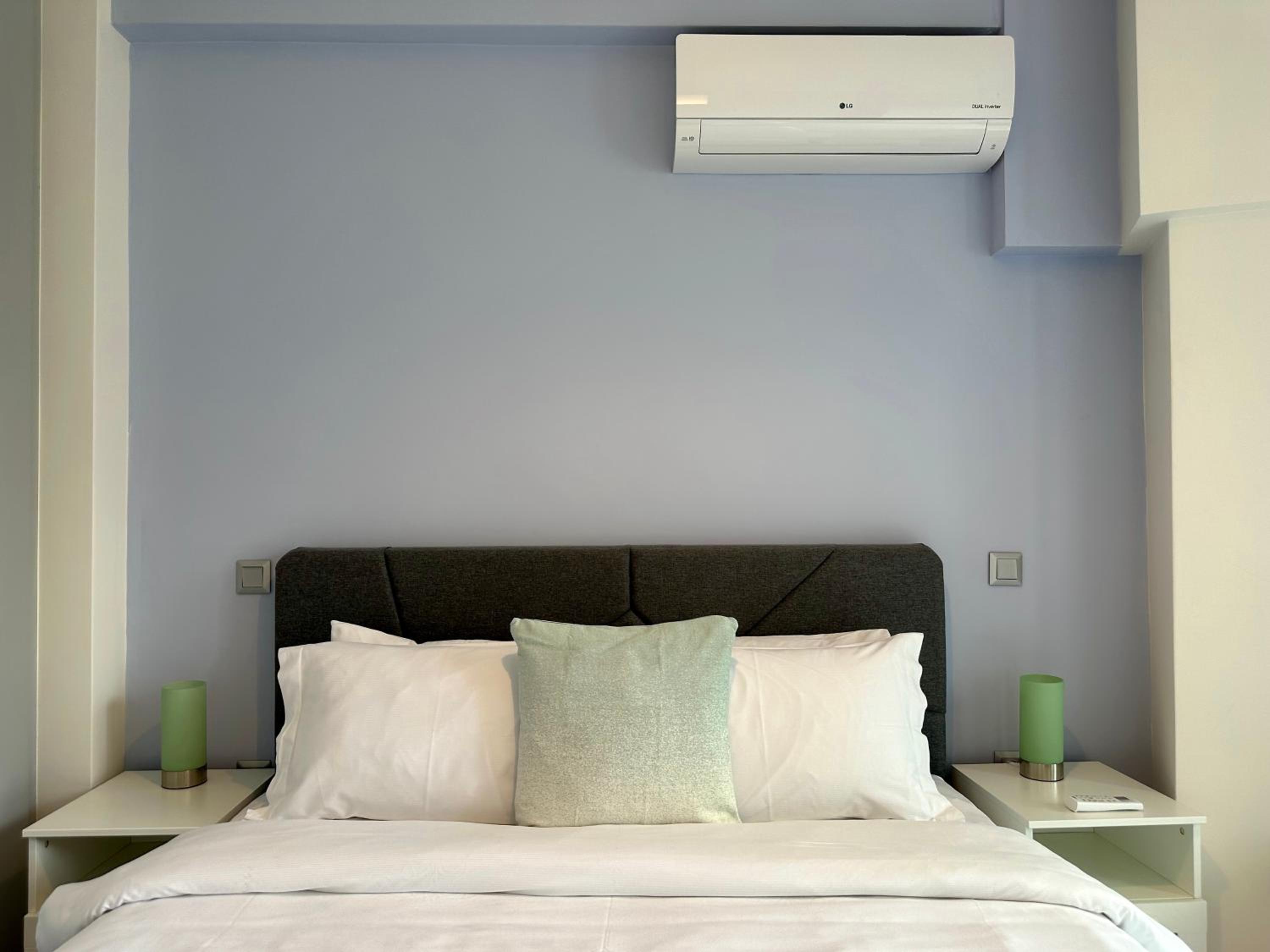 Sky Suite Apartments - Cloud9 in the City