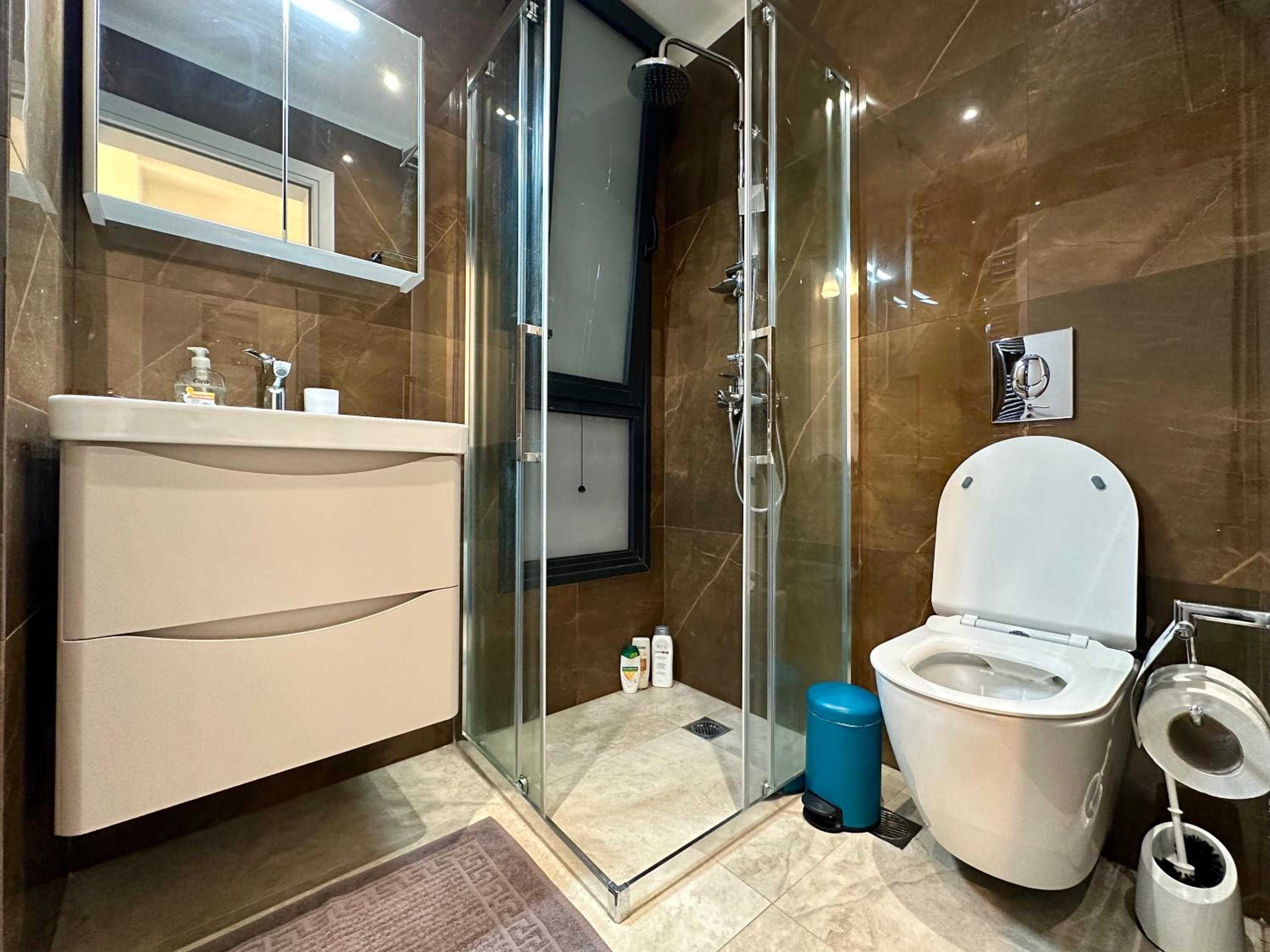 Sky Suite Apartments - Cloud9 in the City