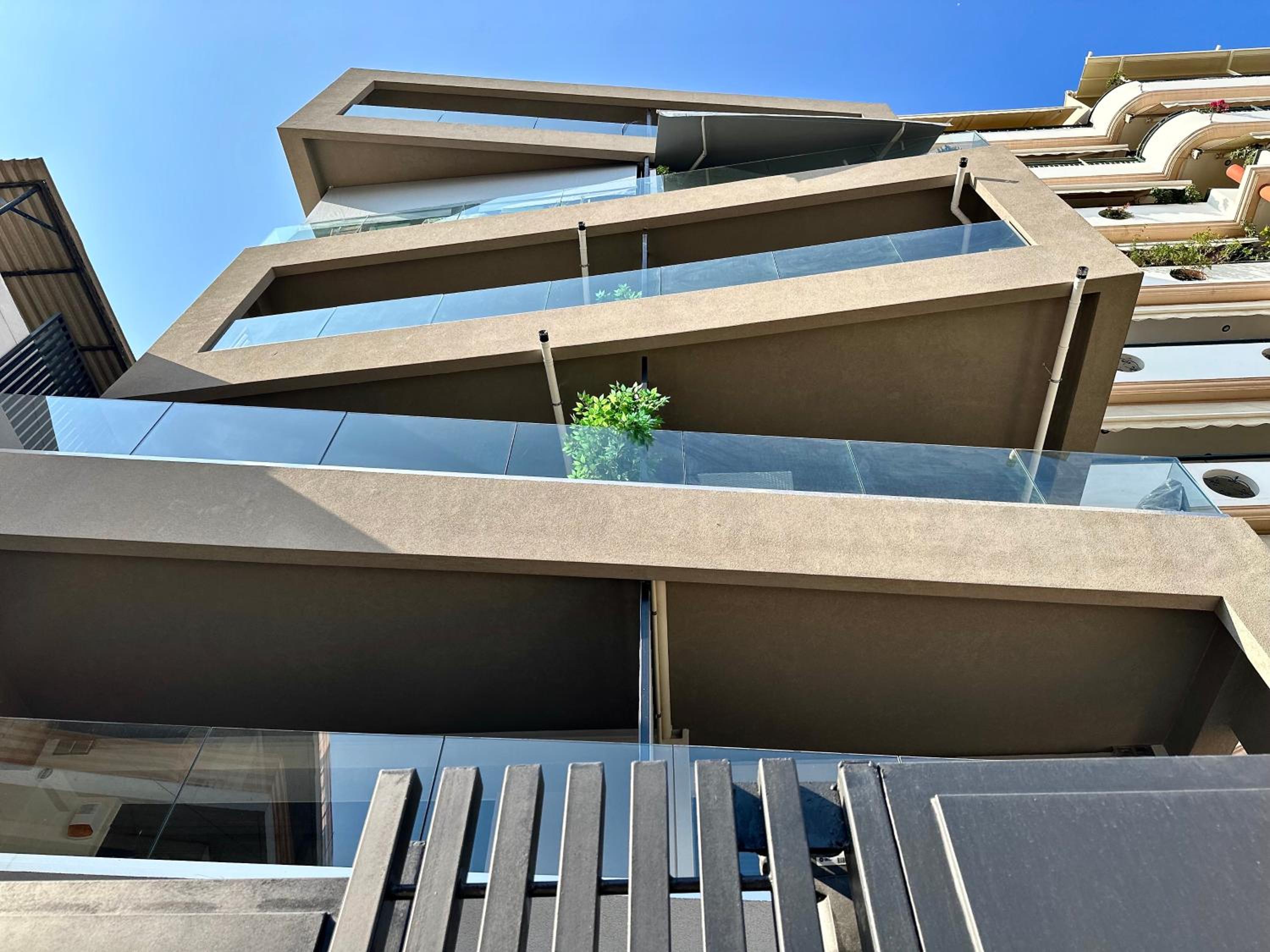 Sky Suite Apartments - Cloud9 in the City