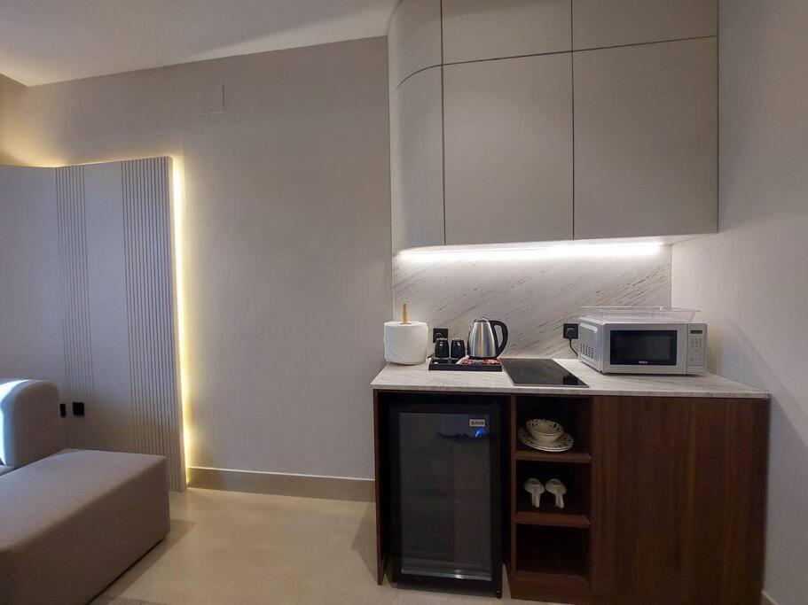 Rawas Rest Inn B1-A