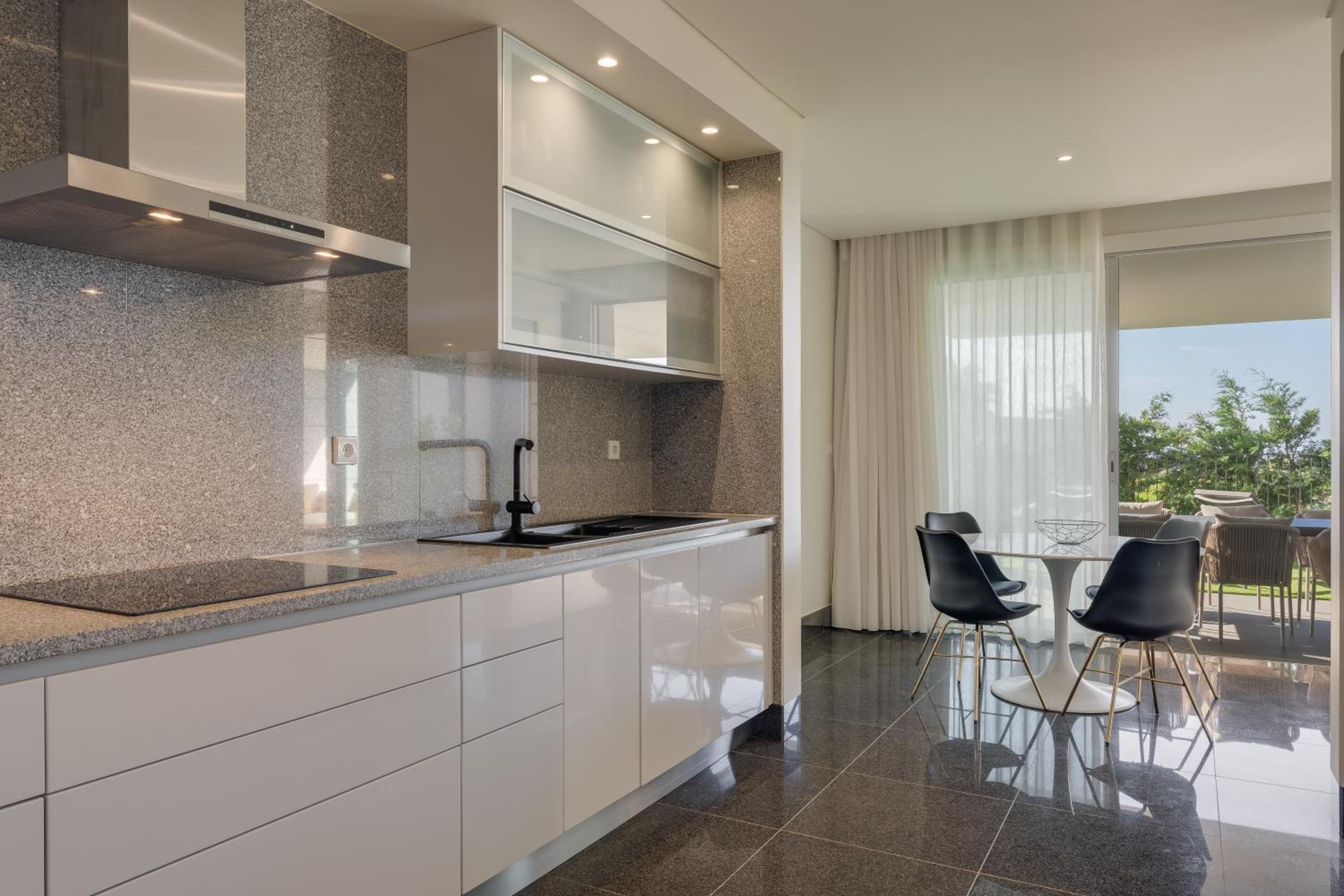 Luxurious Ocean and Sunset Views Family Haven with 3 En-Suite Bedrooms and Pool view 2