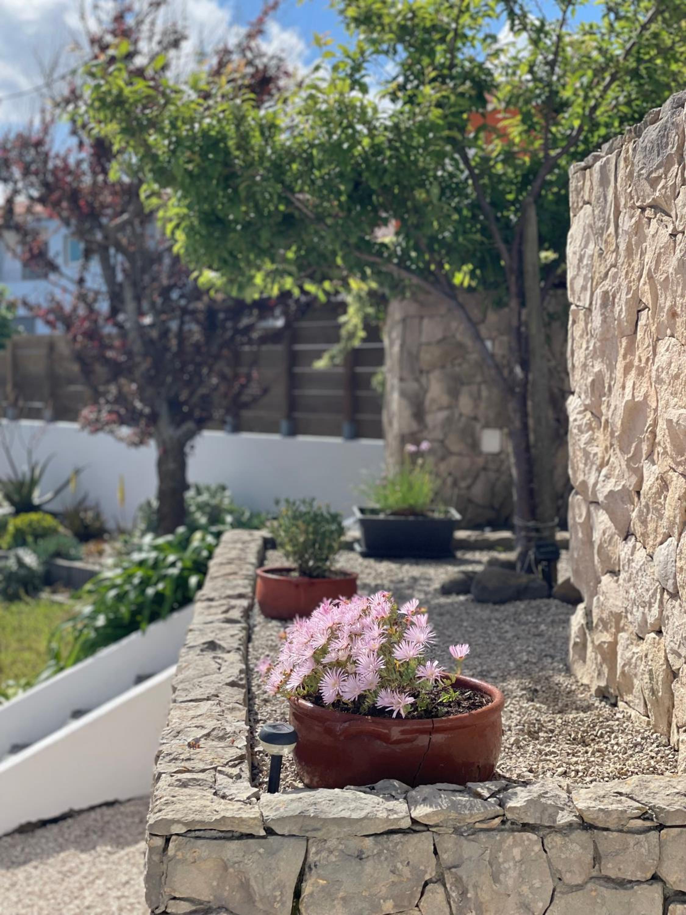 Sunny Villa Minutes from the Beach view 3