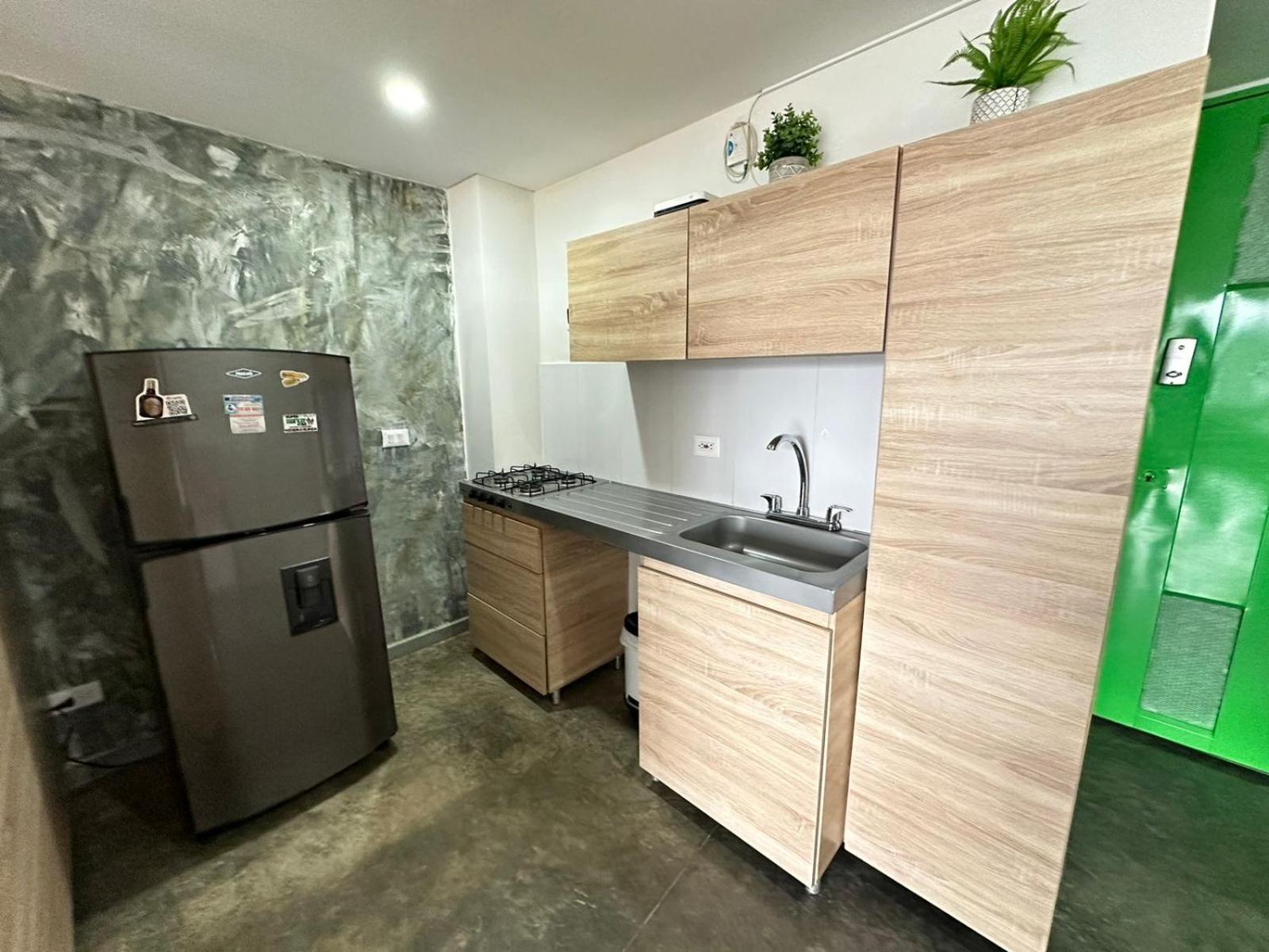 S805- Apartaestudio loft en el norte de Armenia view 3