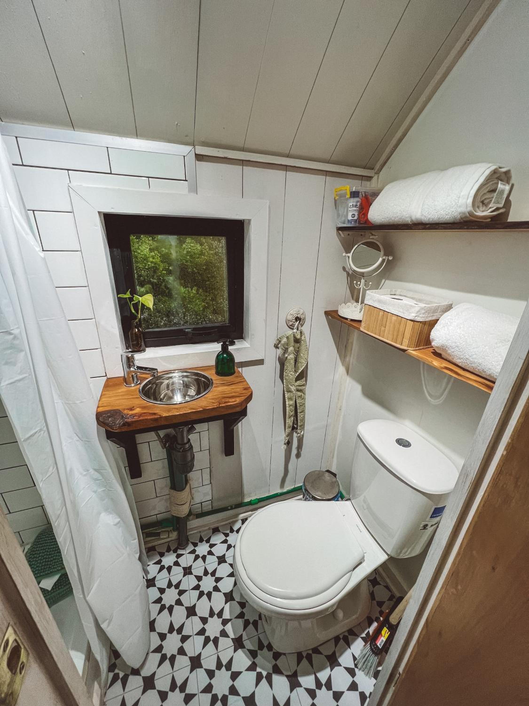 Kiñe - Welemu Cabañas Tiny House