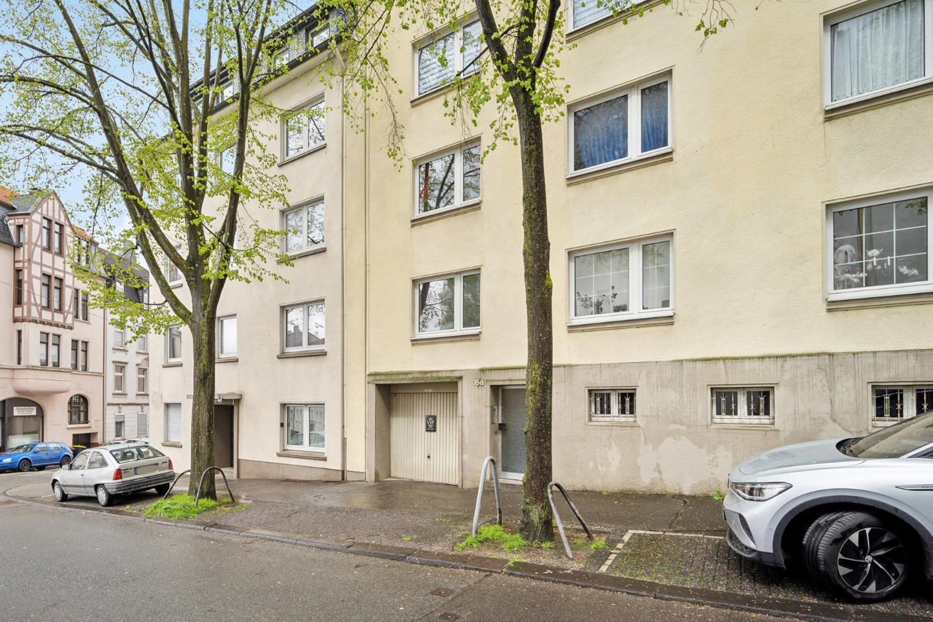 Beautiful 1-Bedroom Apartment with Kitchen, King Bed and Free Wifi in Wuppertal view 3