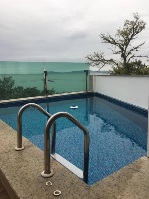 Casa na Praia de Frente Para o Mar