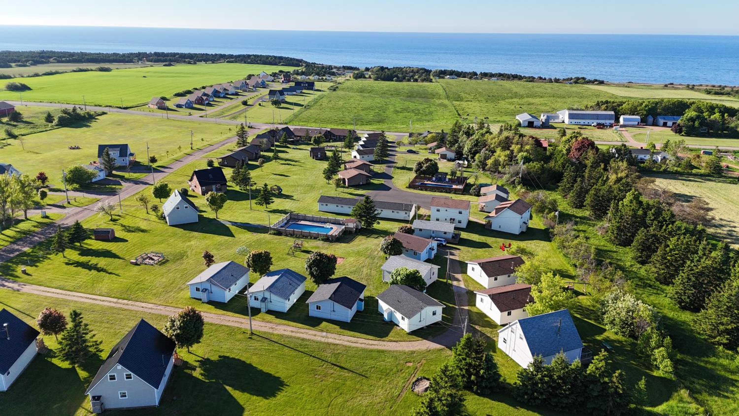 Cavendish Country Inn & Cottages