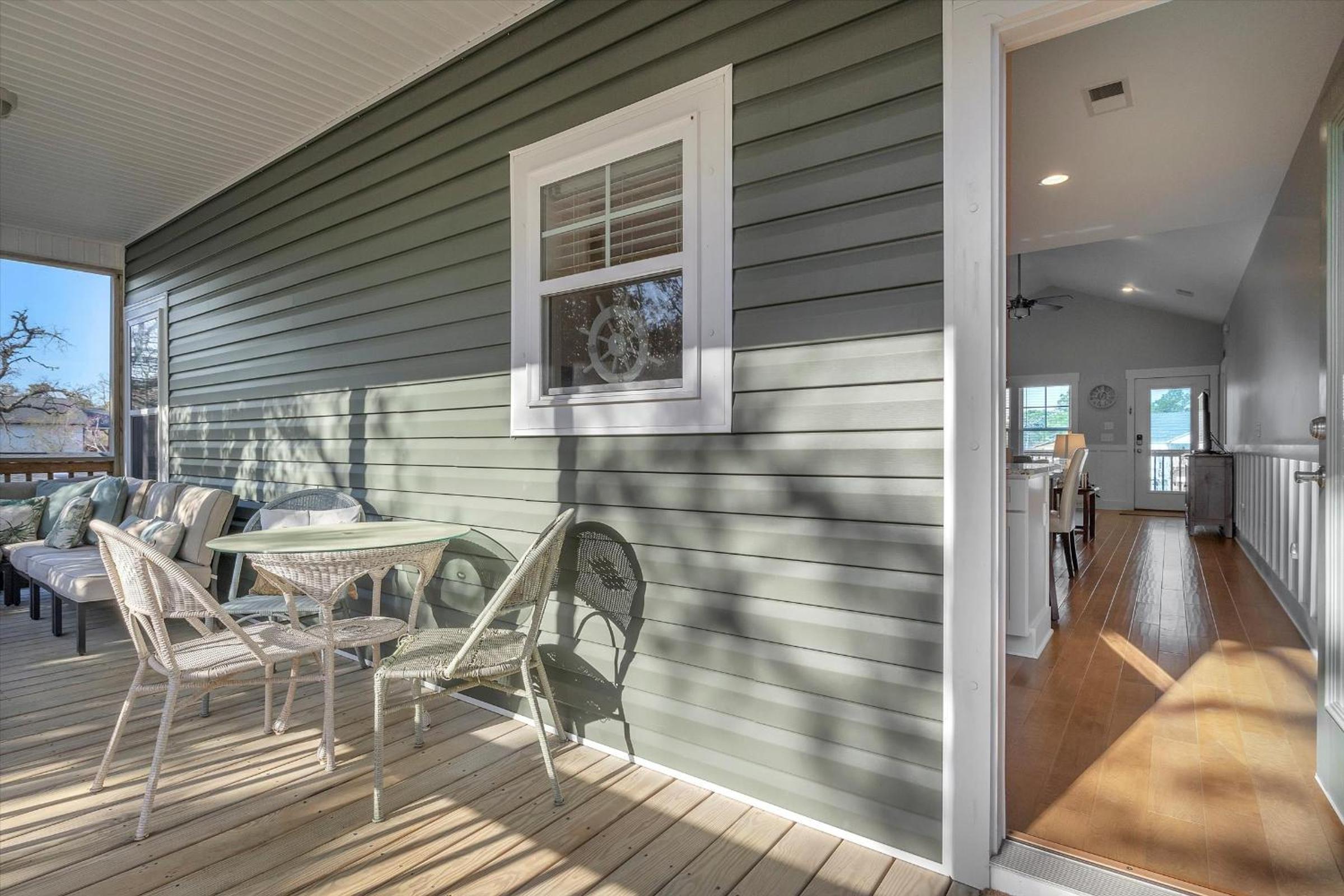 All Summer Long by Oak Island Accommodations view 4