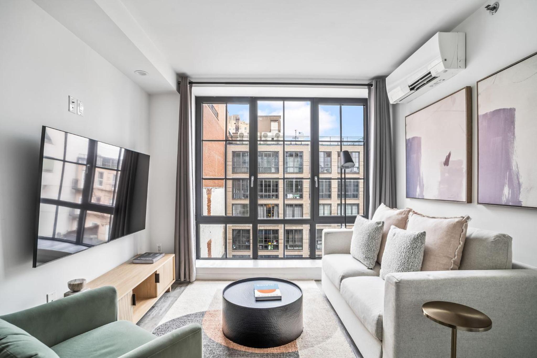 Modern 2-BR with Southern Views