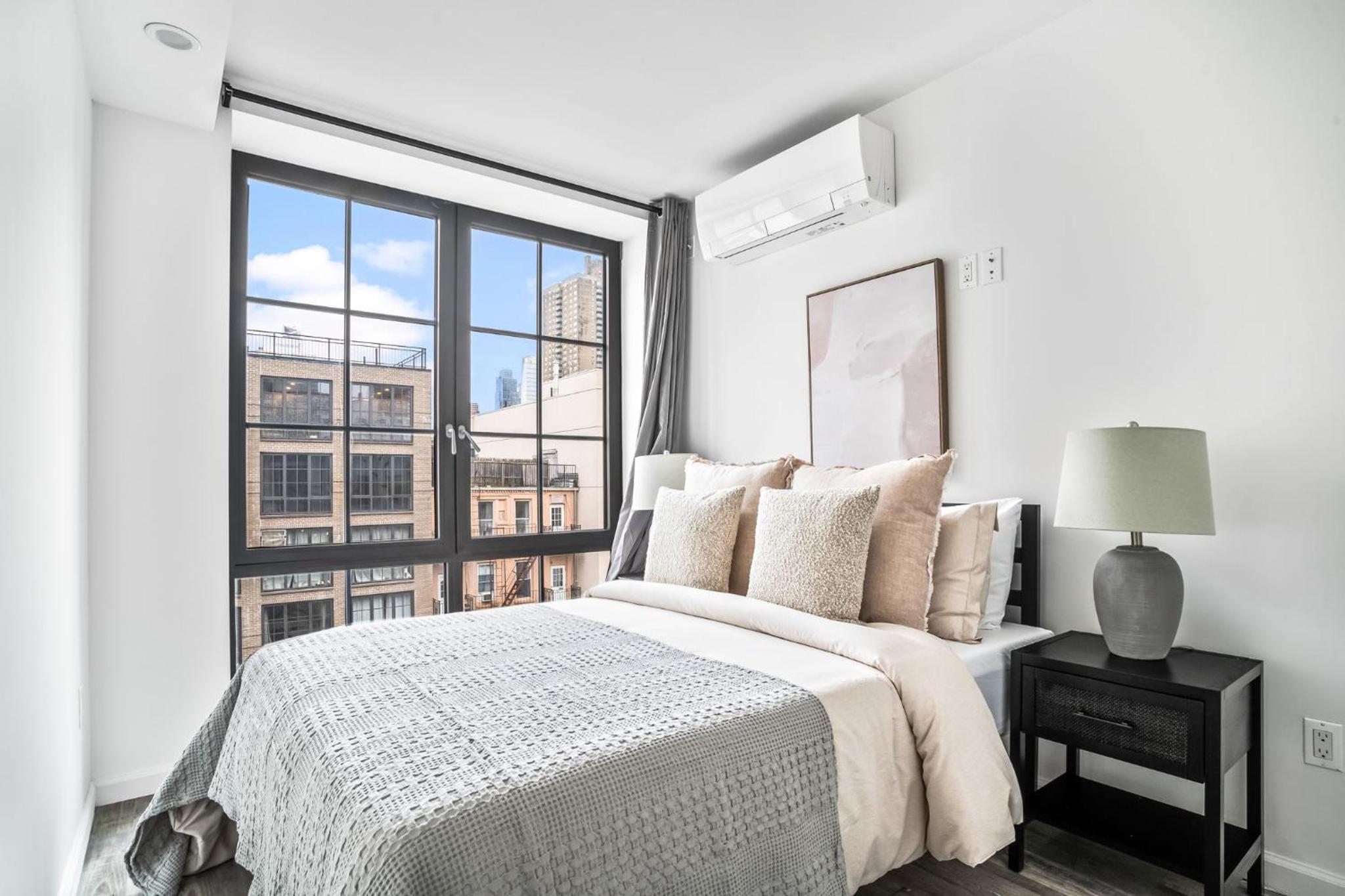 Modern 2-BR with Southern Views
