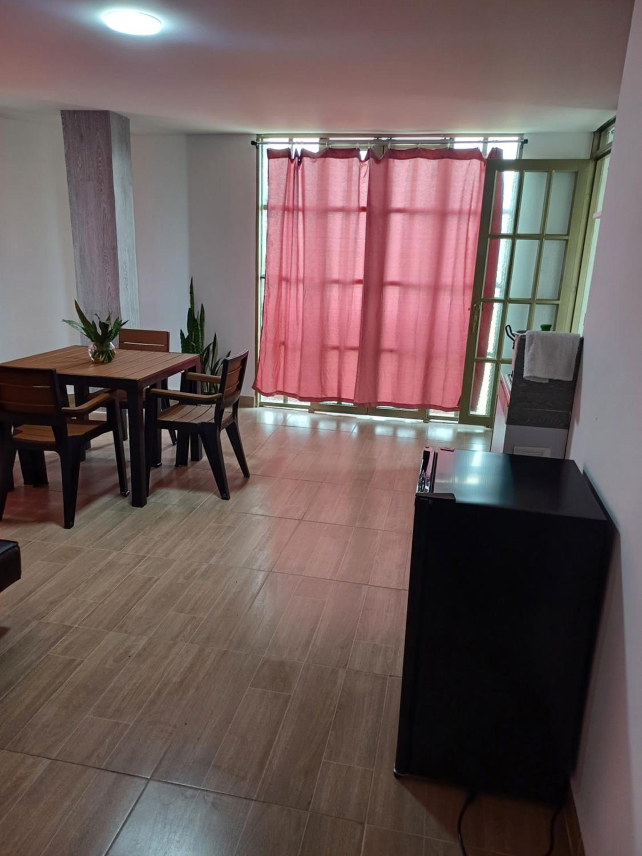 Apartamento familiar la Mona