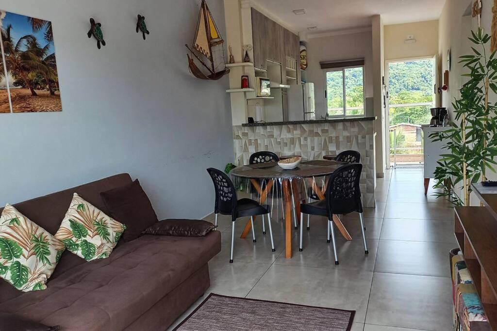 Apto aconchegante próximo a Praia e Centro Ubatuba