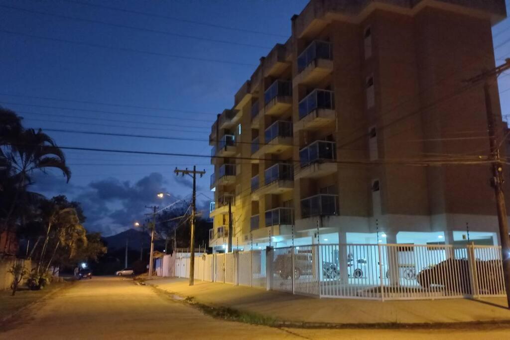 Apto aconchegante próximo a Praia e Centro Ubatuba