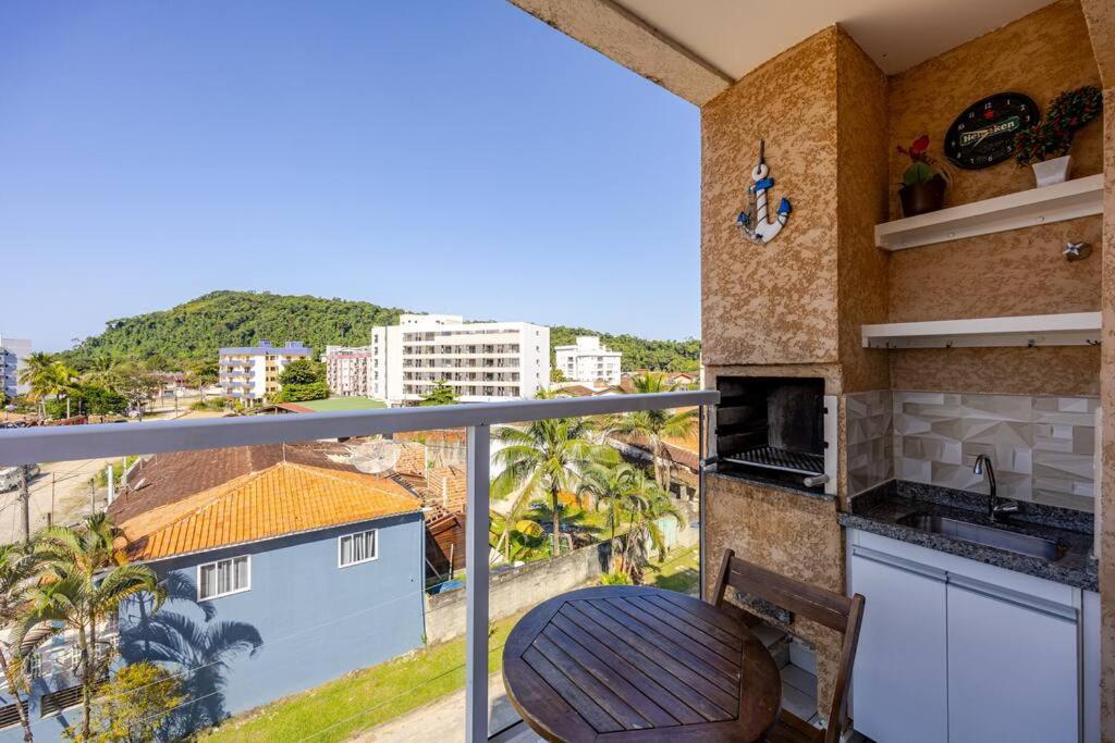 Apto aconchegante próximo a Praia e Centro Ubatuba