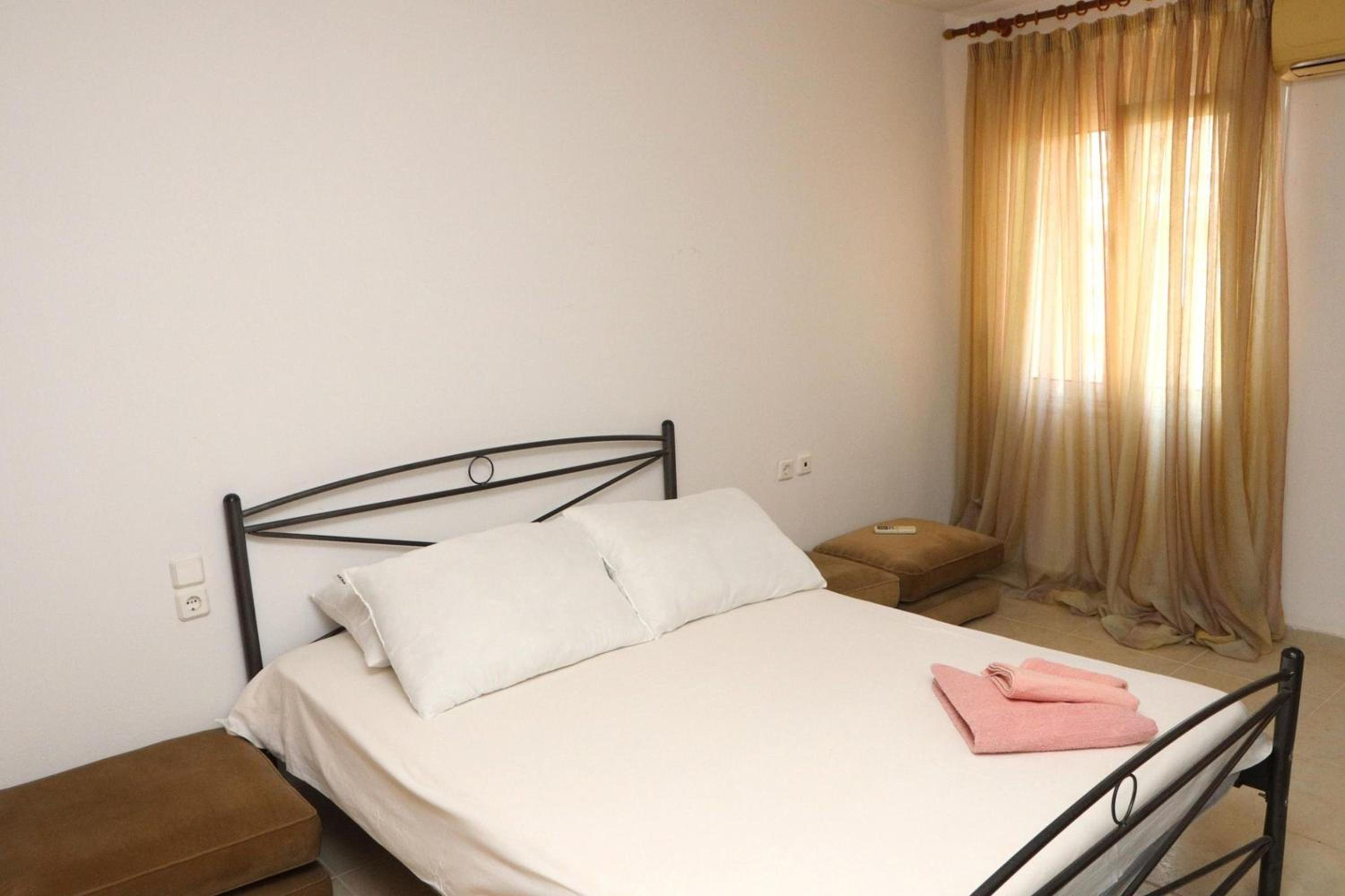 Nikolaou Apartments Keramidi