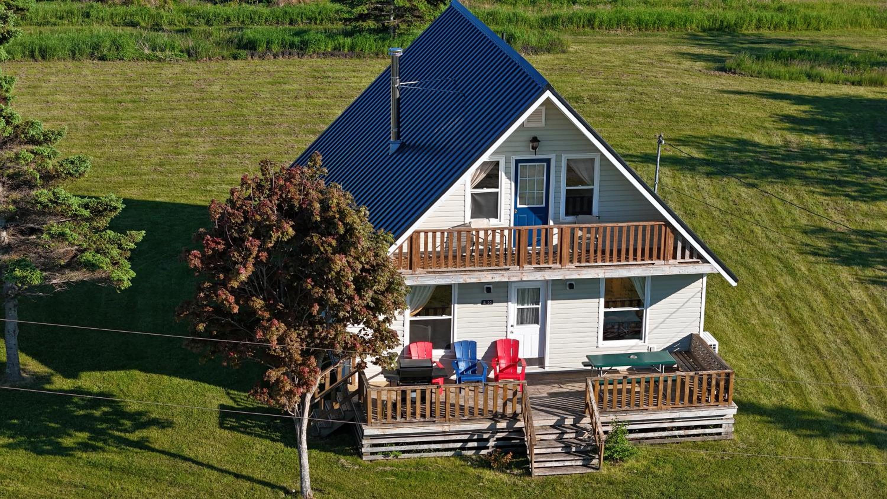 Cavendish Country Inn & Cottages