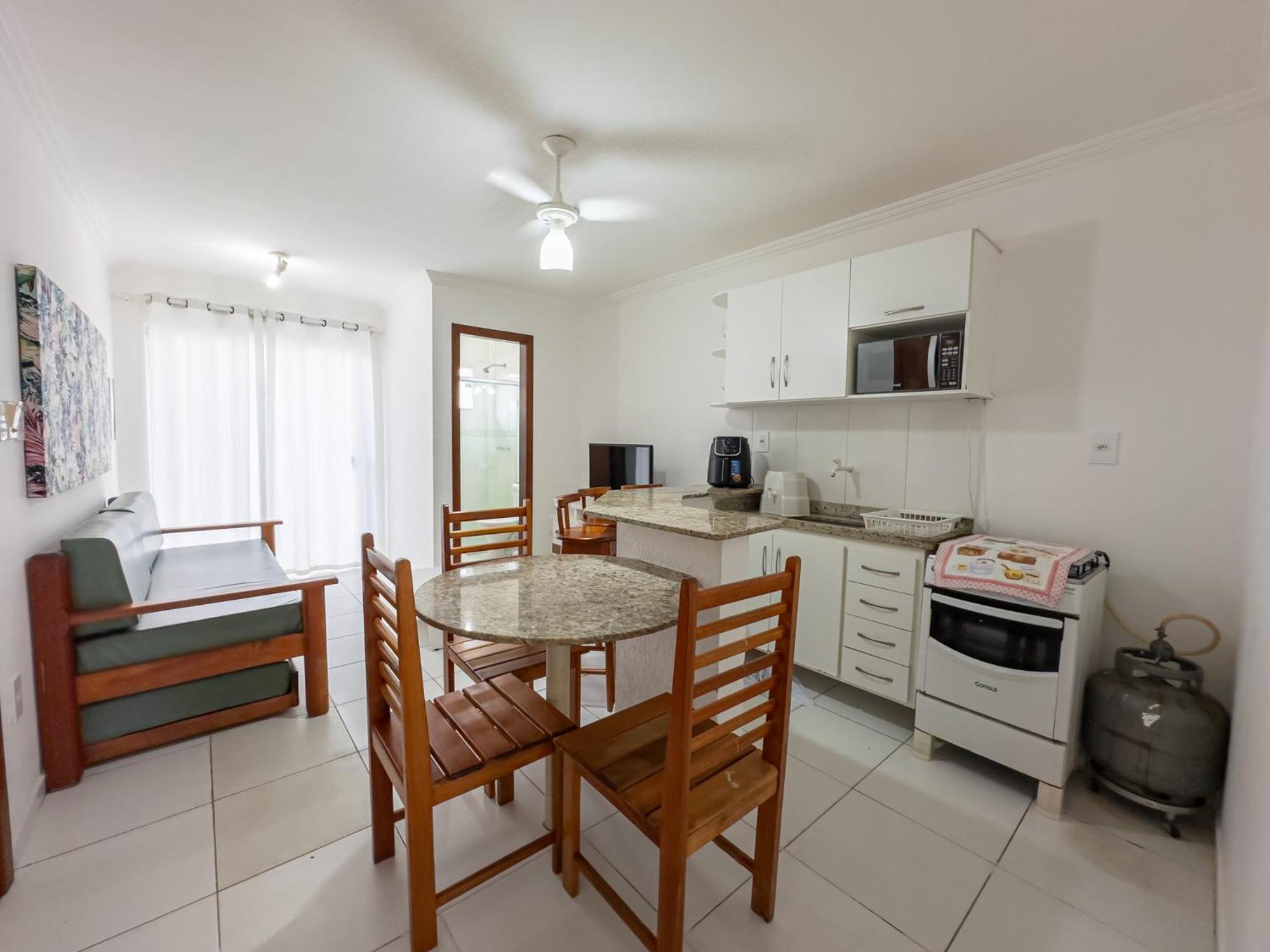 FLAT em residencial! Praia de taperapuan!